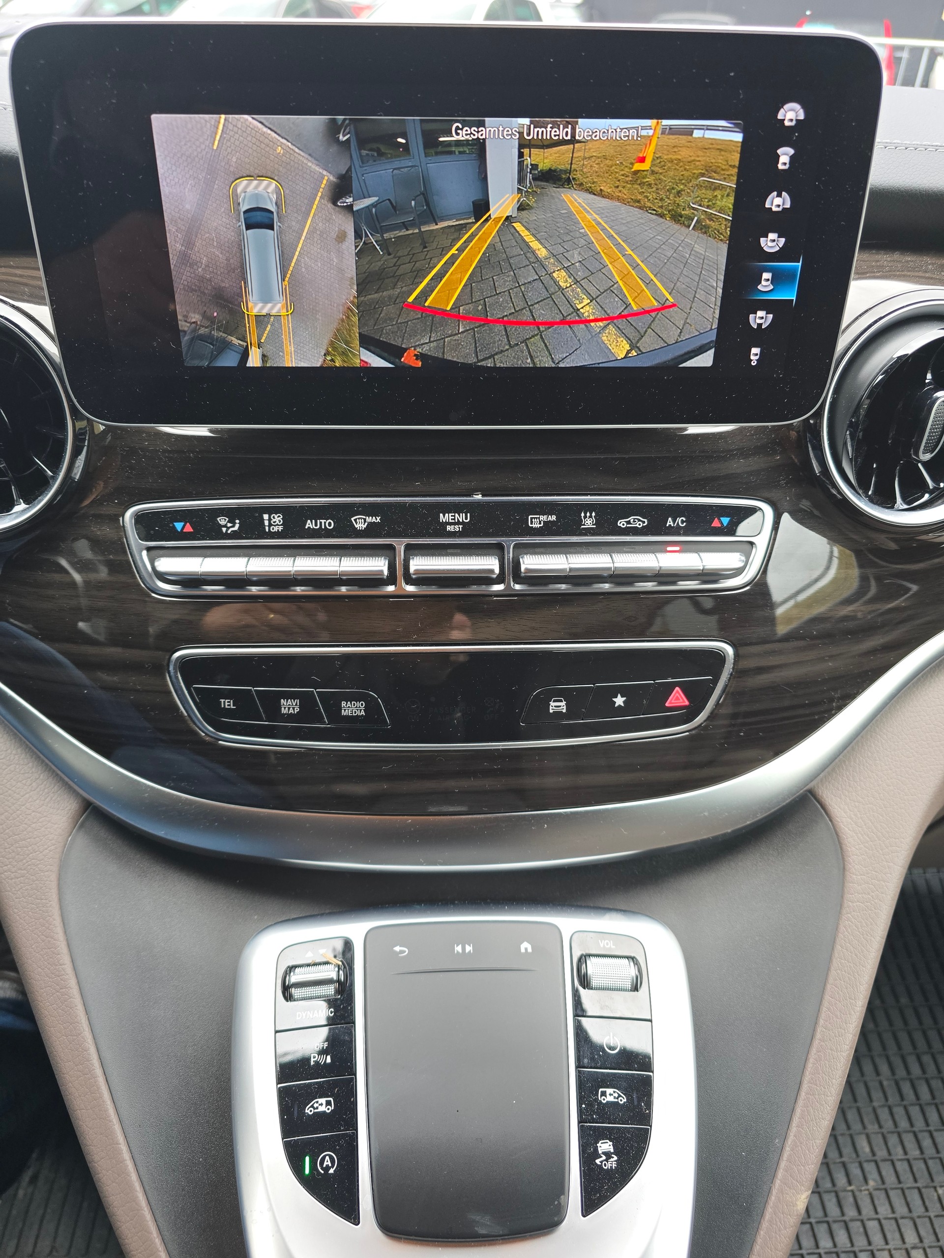 MERCEDES-BENZ V 300 d lang Avantgarde 4Matic 9G-Tronic POWER KIT 296 PS-image-12