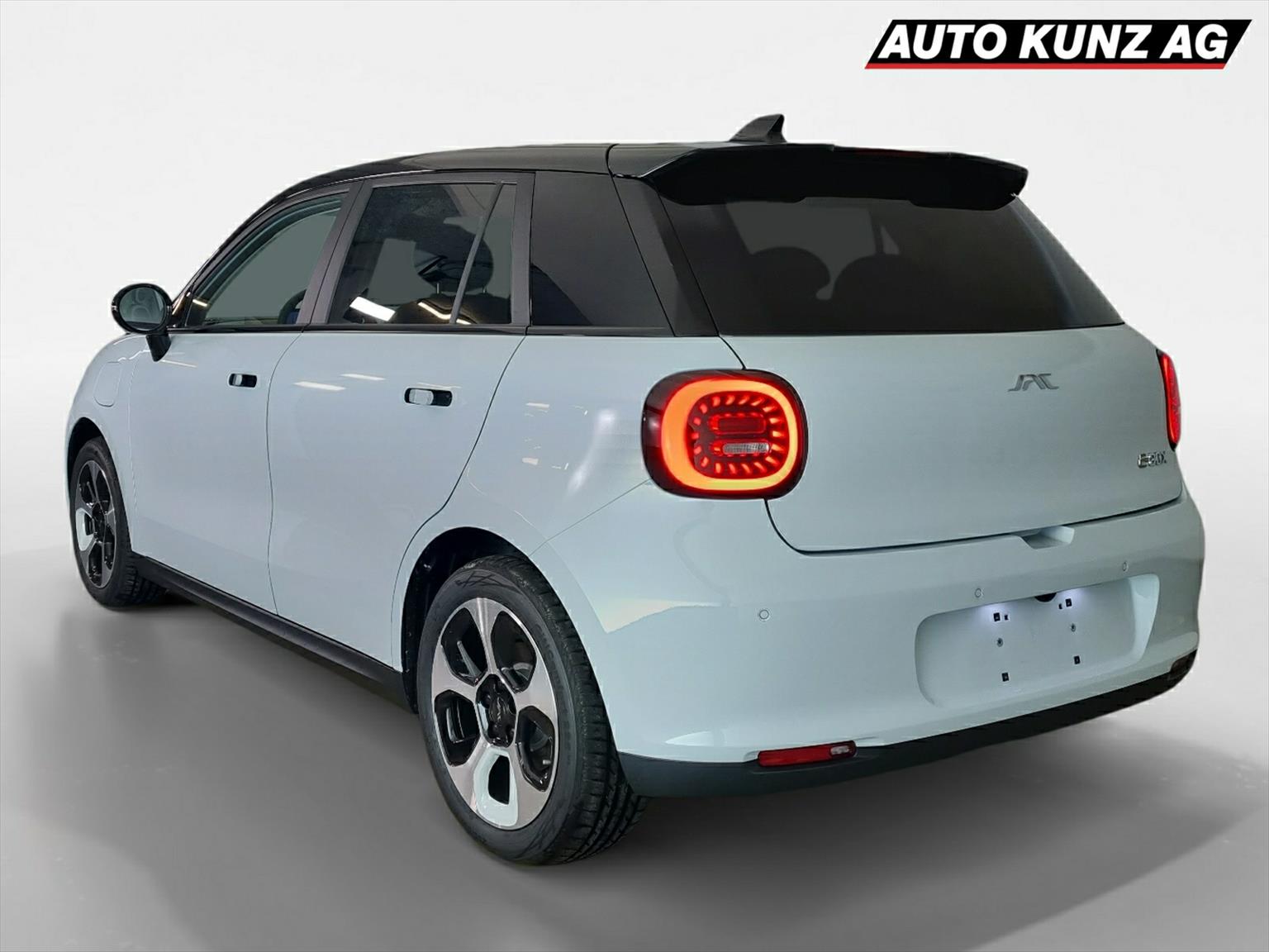 JAC E30X Elektro 1-Phasig 51 kWh 374km-showroom-element-1