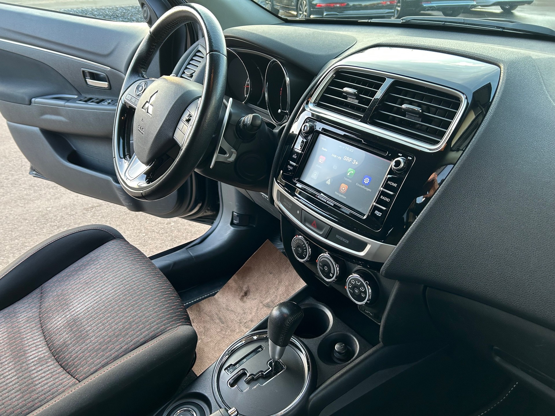 MITSUBISHI ASX 2.2 DID Style Anniversary 4WD Automatic-image-11