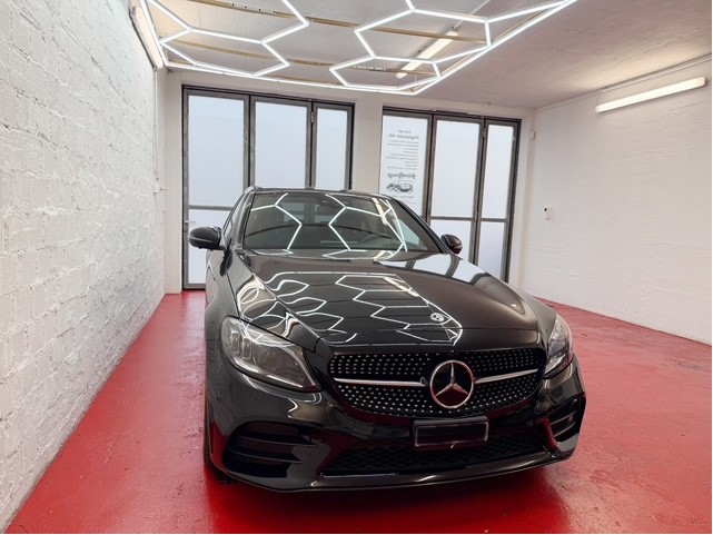 MERCEDES-BENZ C 200 4Matic AMG Line 9G-Tronic-showroom-element-1