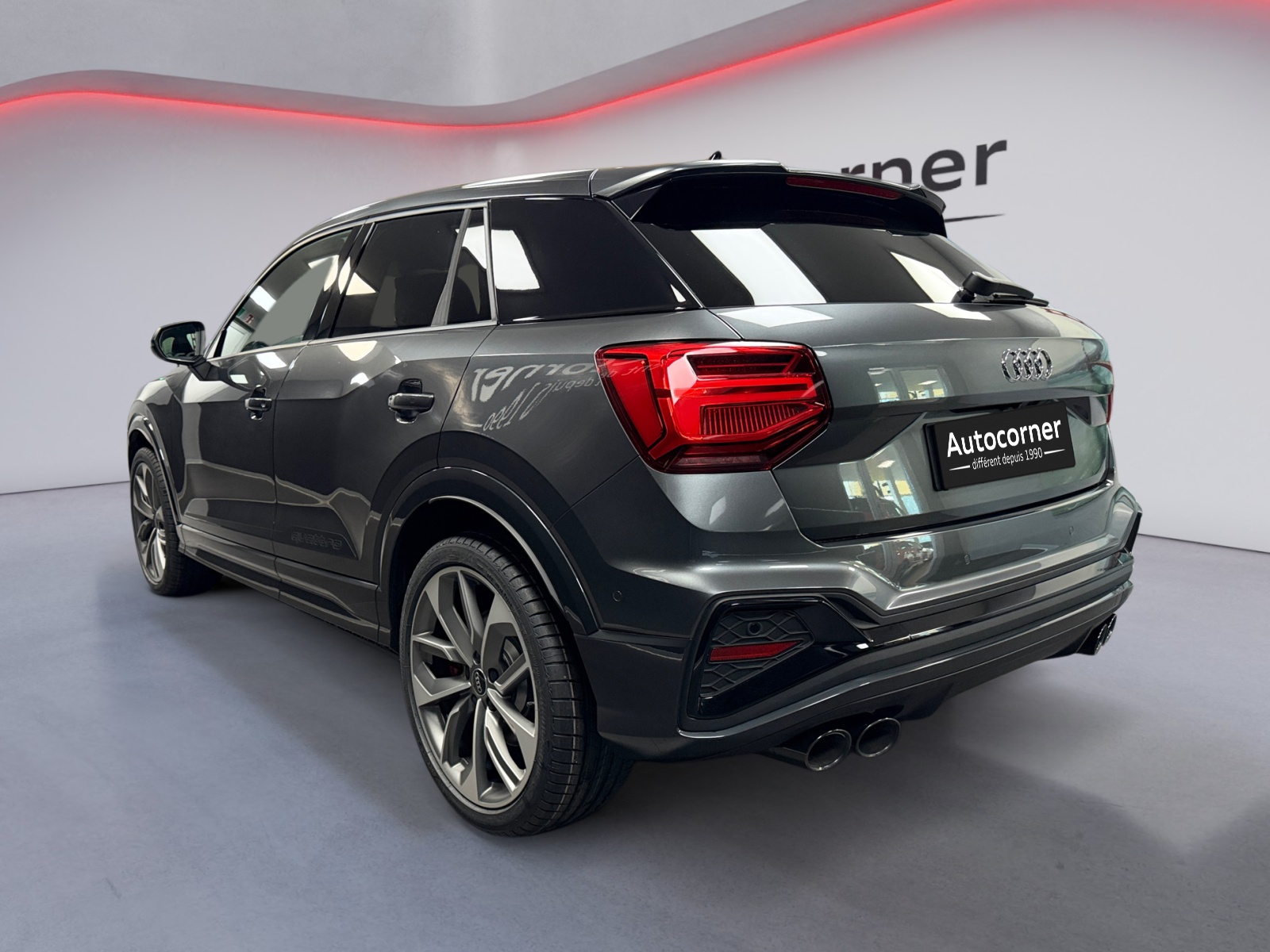 AUDI SQ2 TFSI quattro S-tronic-image-2