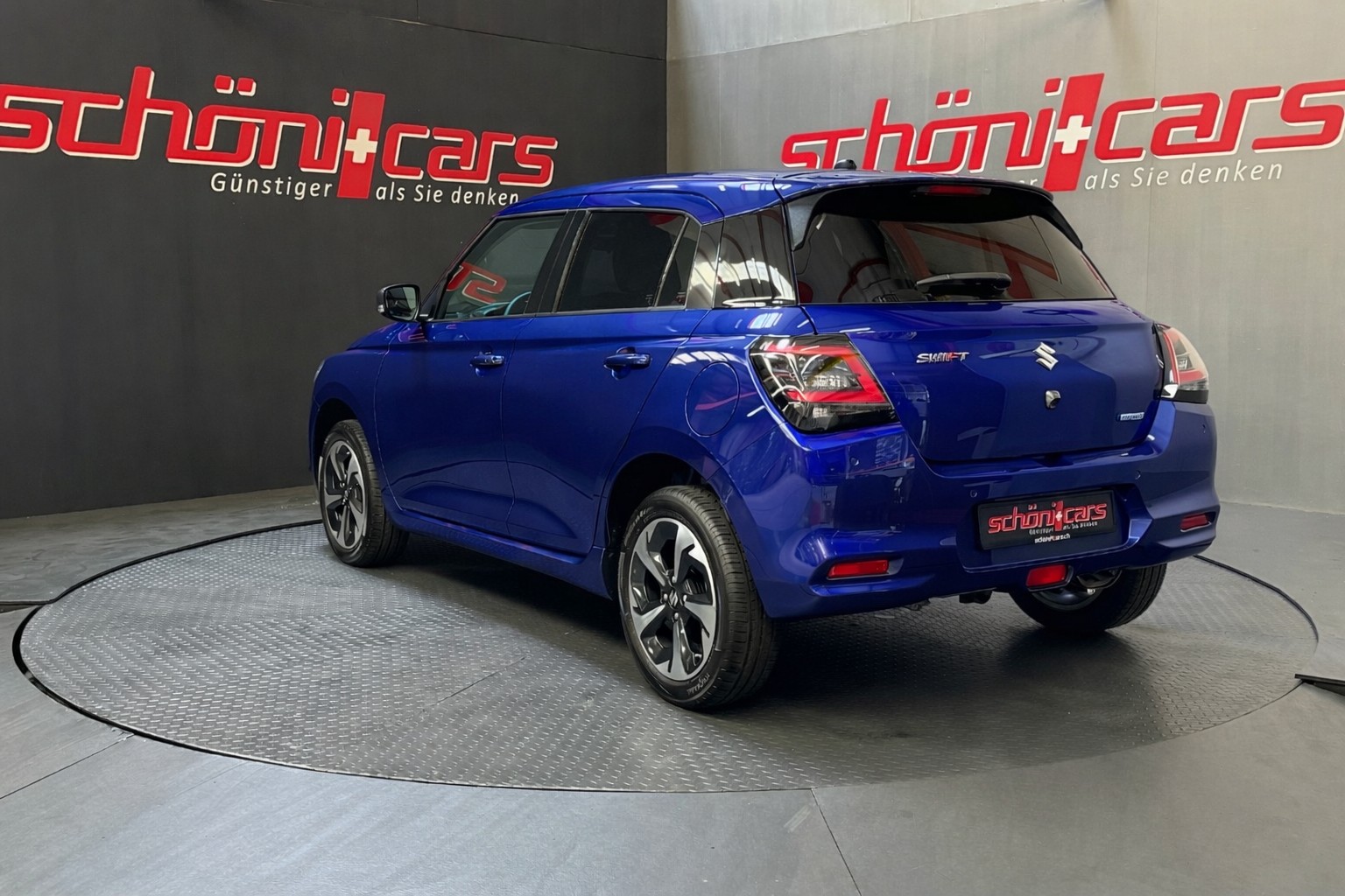 SUZUKI Swift 1.2 Compact Top Hybrid 4x4-showroom-element-2