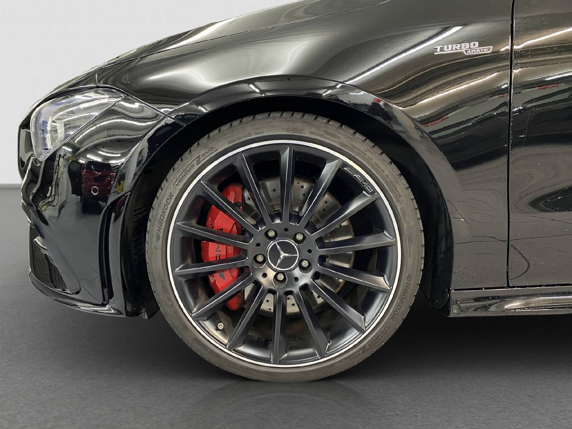 MERCEDES-BENZ CLA 35 AMG 4MATIC-image-5