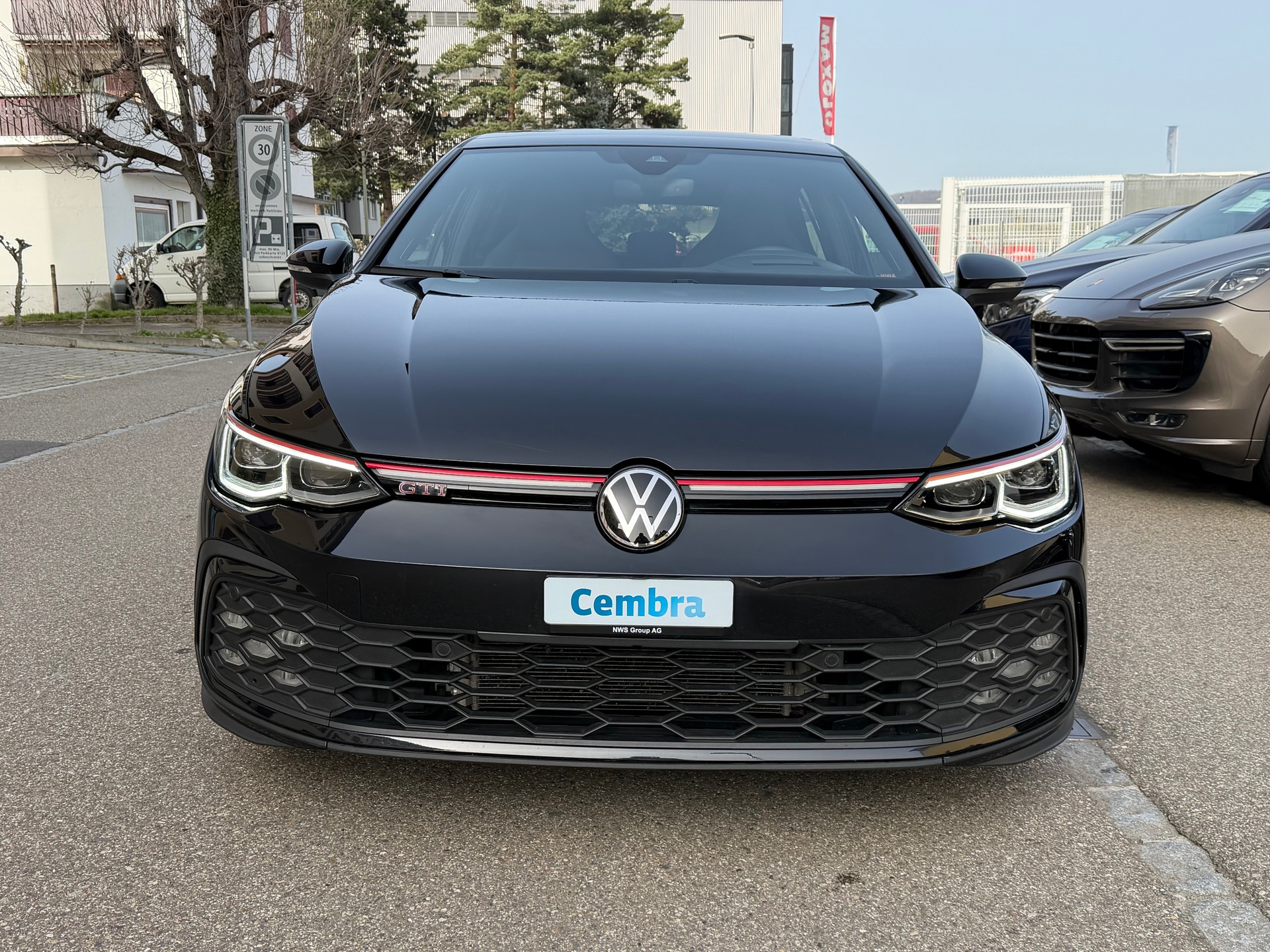 VW Golf 2.0 TSI GTI DSG-showroom-element-1