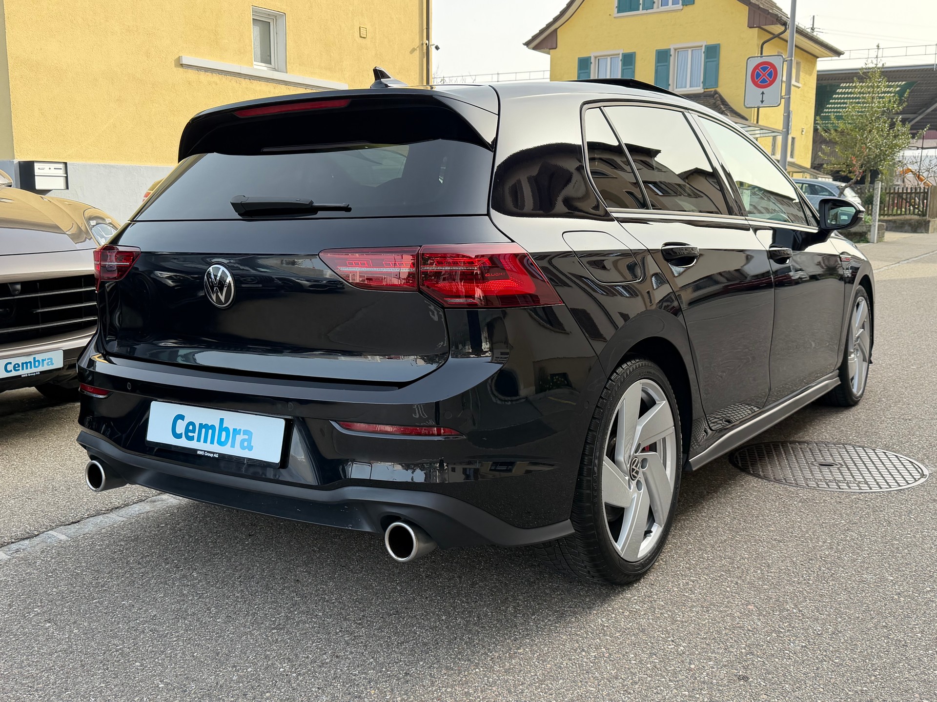 VW Golf 2.0 TSI GTI DSG-showroom-element-3