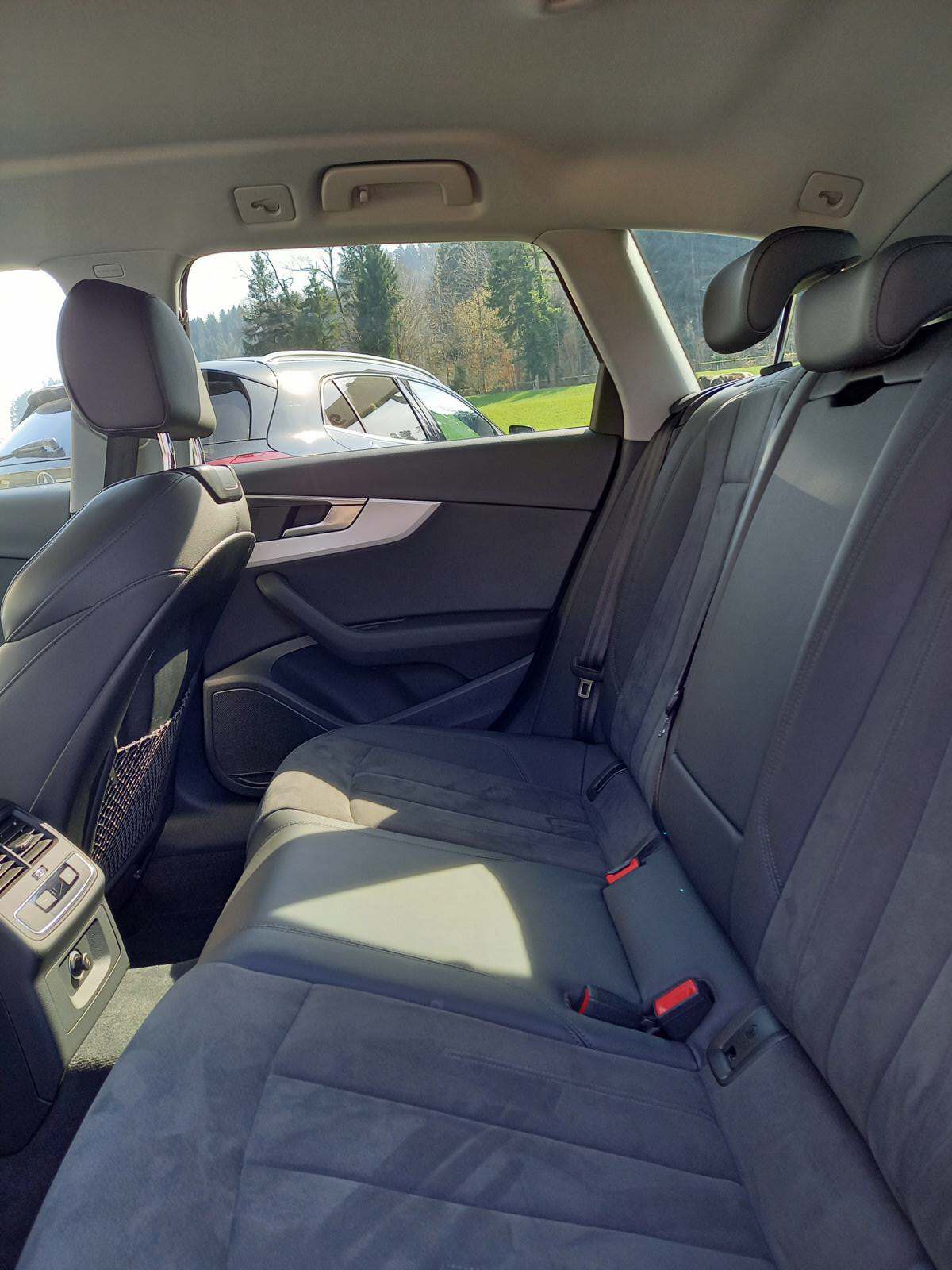AUDI A4 Avant 40 TDI quattro S-tronic-image-12