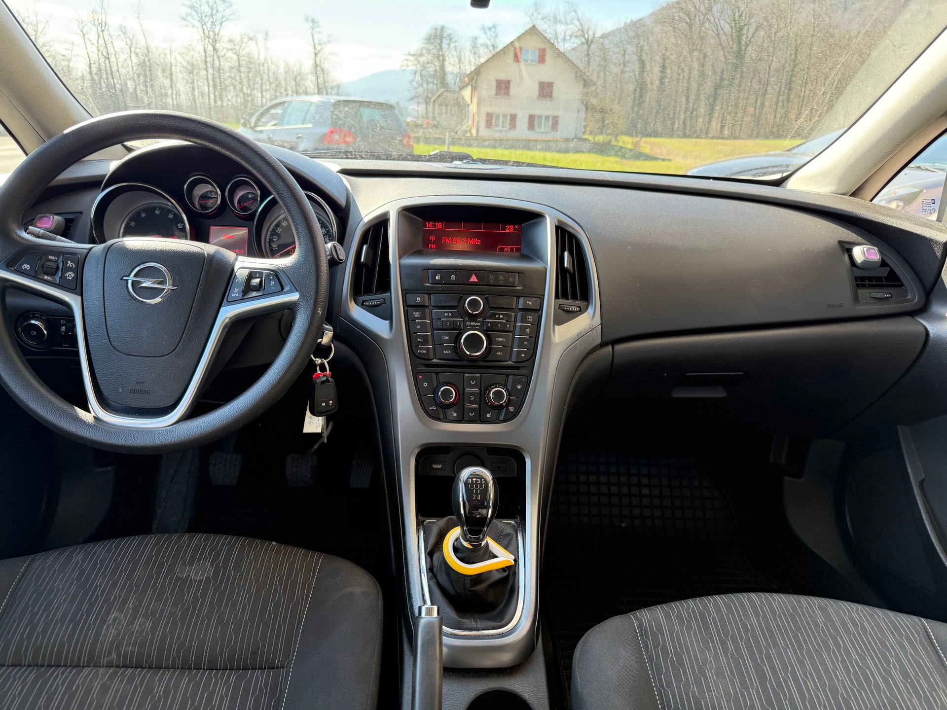 OPEL ASTRA-image-4