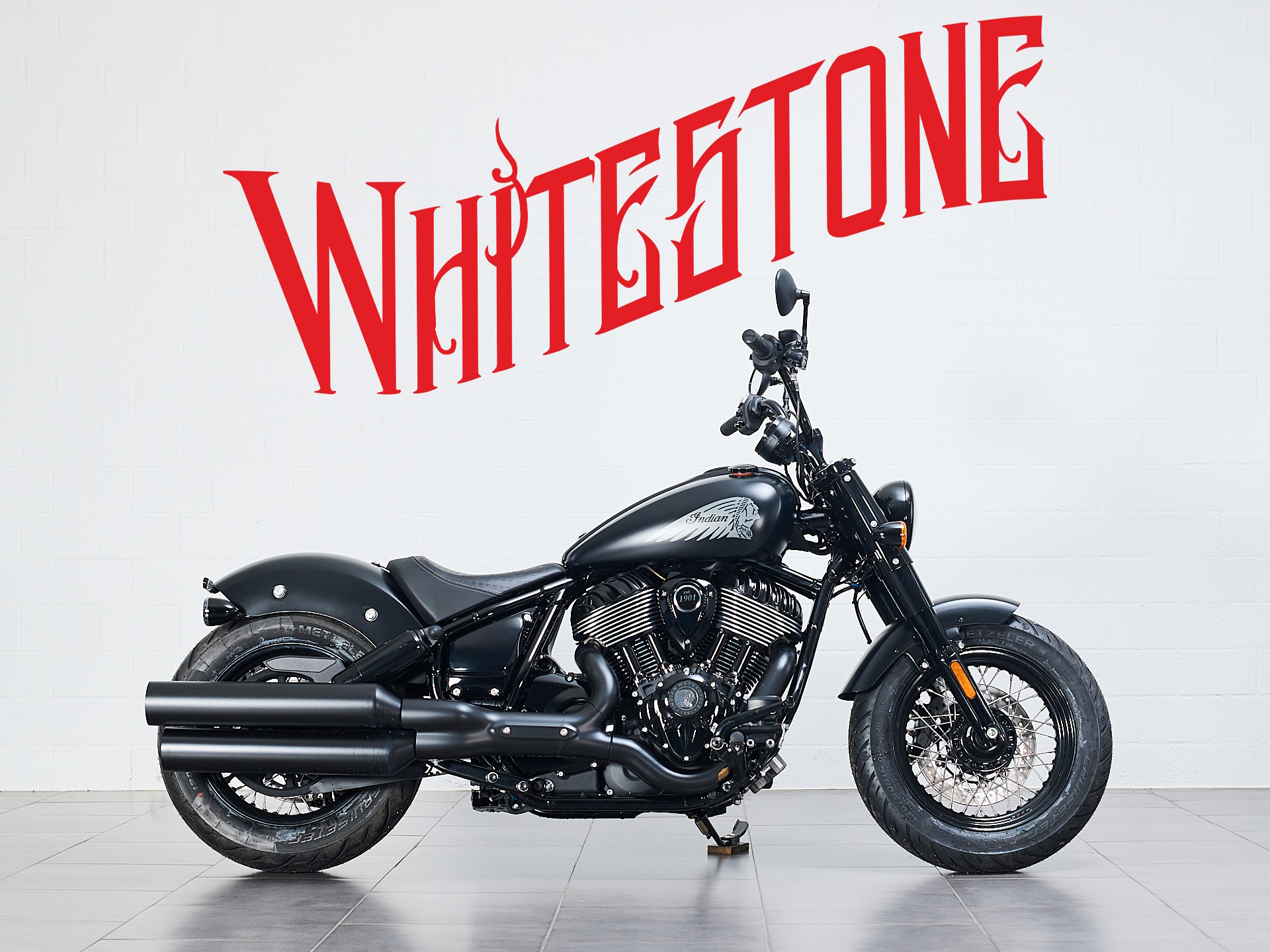 INDIAN Chief Bobber Dark Horse-image-0