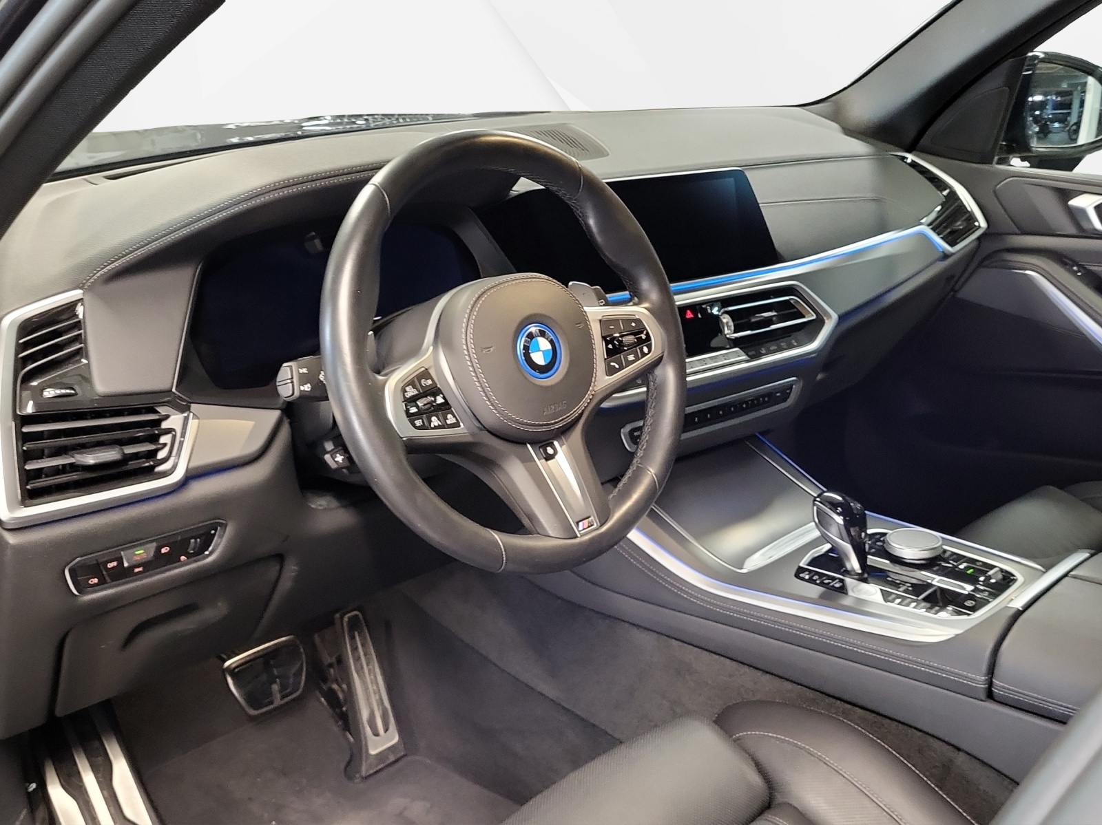 BMW X5 xDrive45e M Sport-image-11