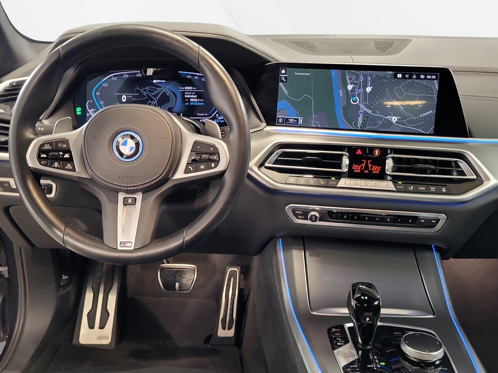 BMW X5 xDrive45e M Sport-image-12