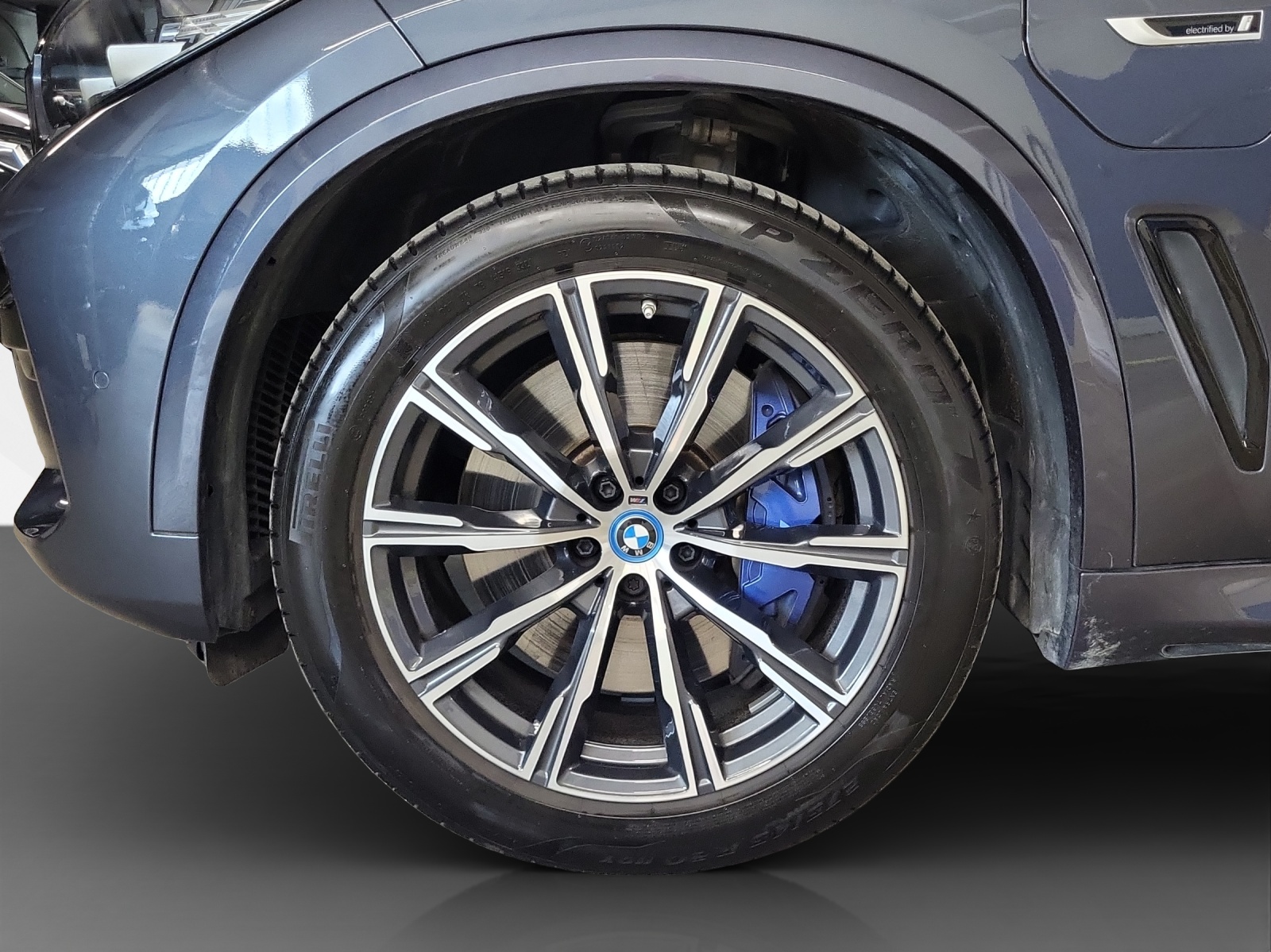 BMW X5 xDrive45e M Sport-image-8