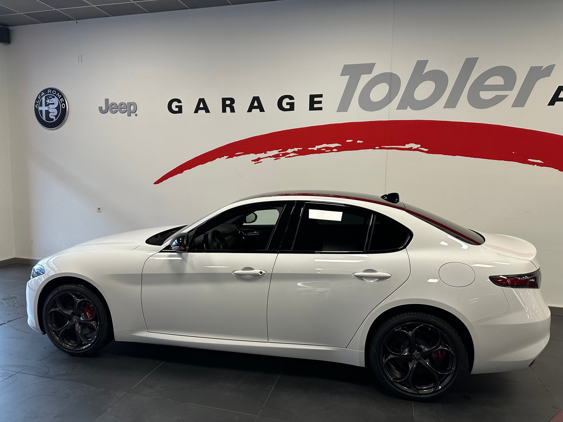 ALFA ROMEO Giulia 2.0 Tributo Italiano Q4 AT8-image-10