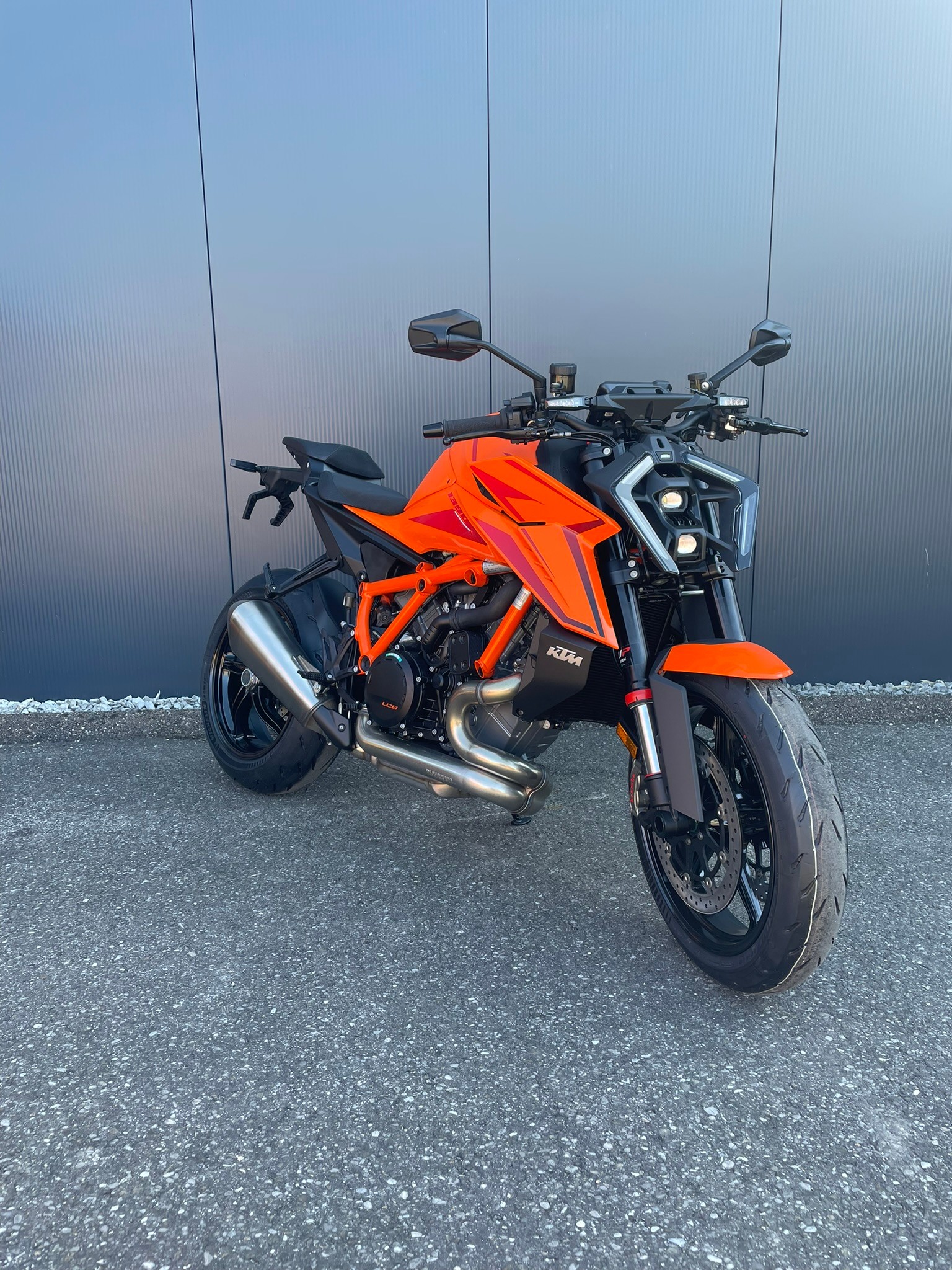KTM 1390 Super Duke R-image-0