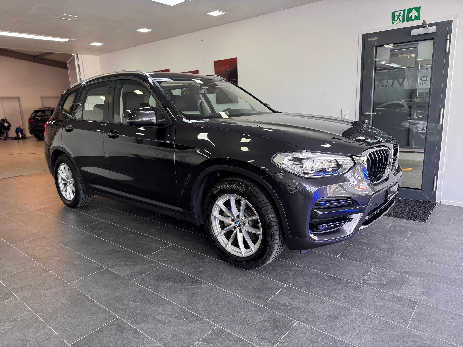 BMW X3 xDrive 48V 20d Steptronic *Leder Vernasca Braun / Live Cockpit / Apple Carplay / Akustikglas*-image-2