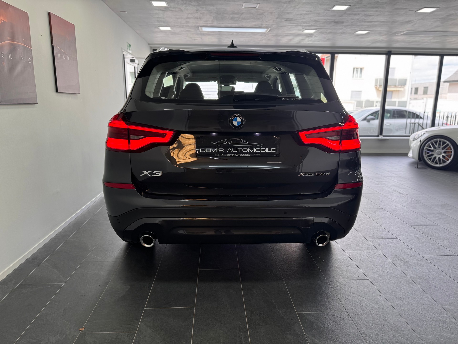 BMW X3 xDrive 48V 20d Steptronic *Leder Vernasca Braun / Live Cockpit / Apple Carplay / Akustikglas*-image-4