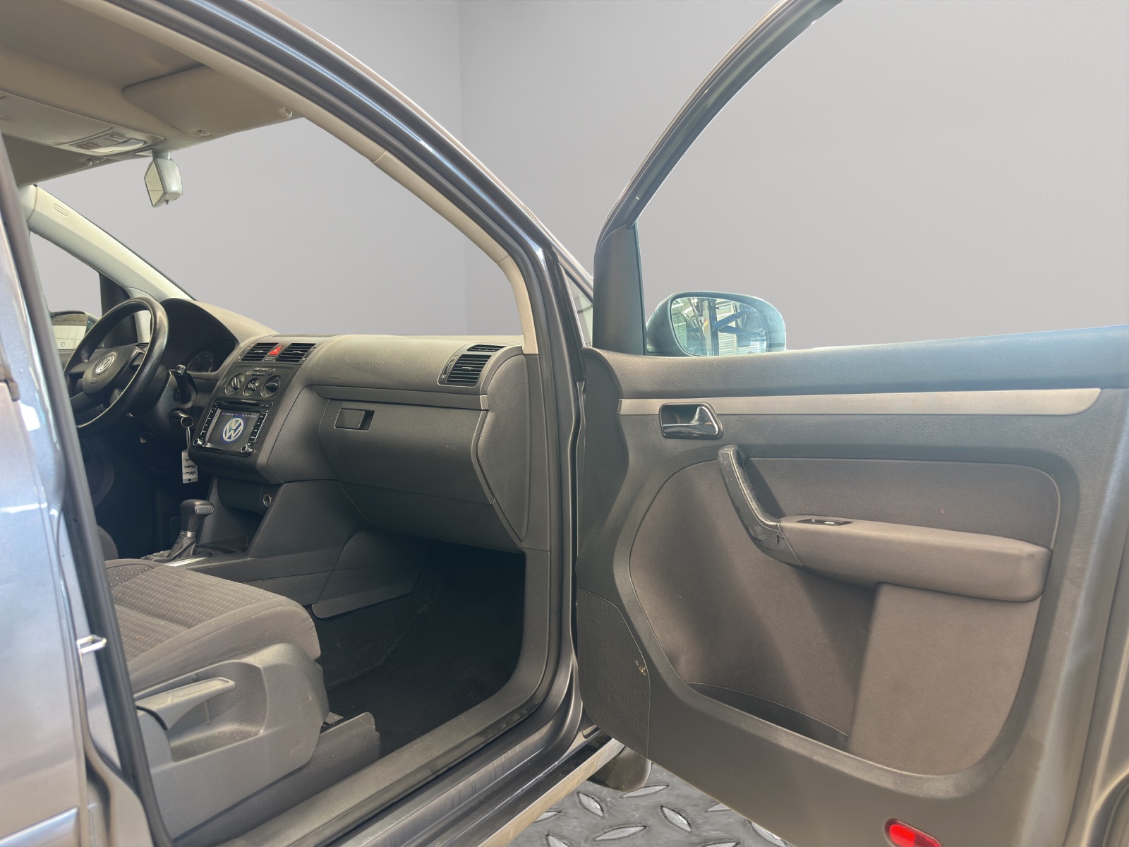 VW 1.9 TDI DSG-image-16