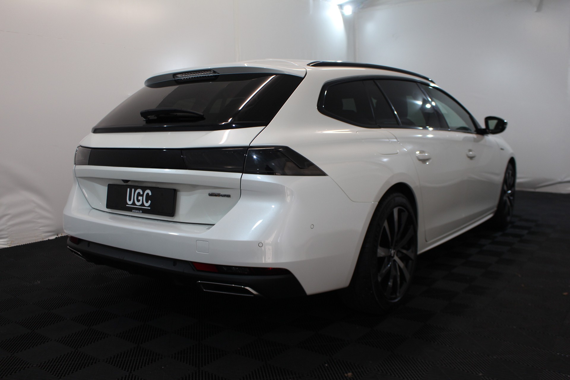 PEUGEOT 508 SW 1.5 BlueHDi GT Line-image-5
