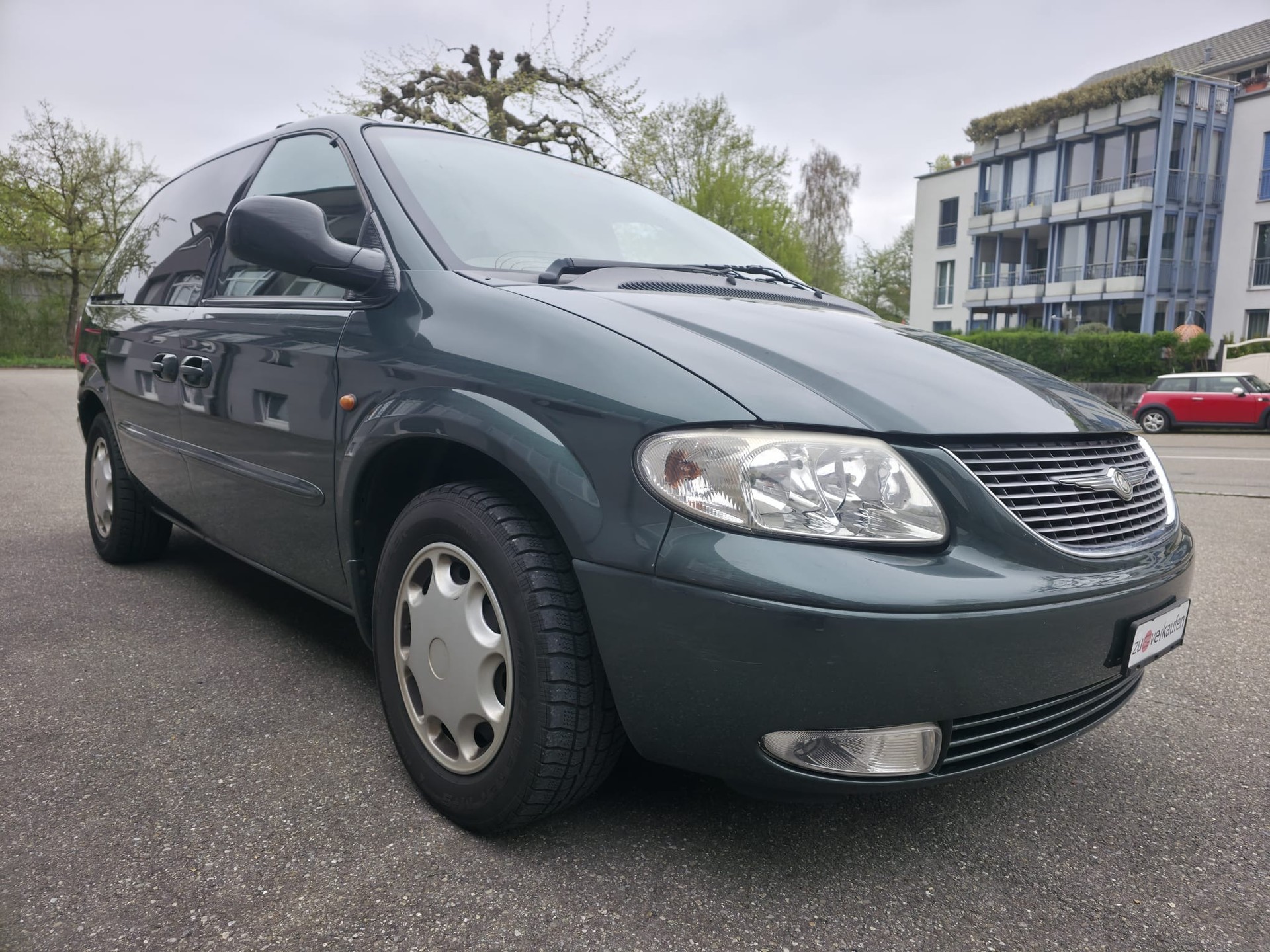 CHRYSLER Voyager 3.3 LX-image-2