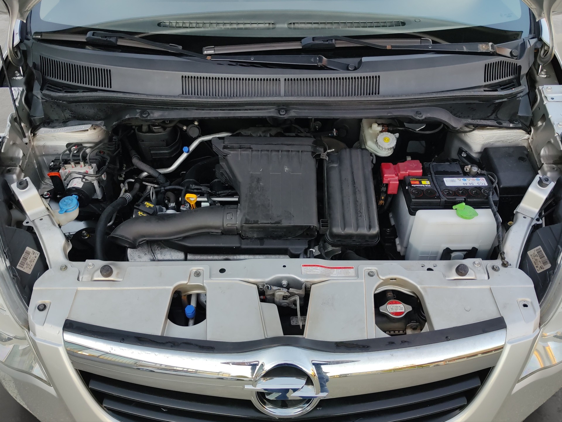 OPEL Agila 1.2 Enjoy Automatic-image-25