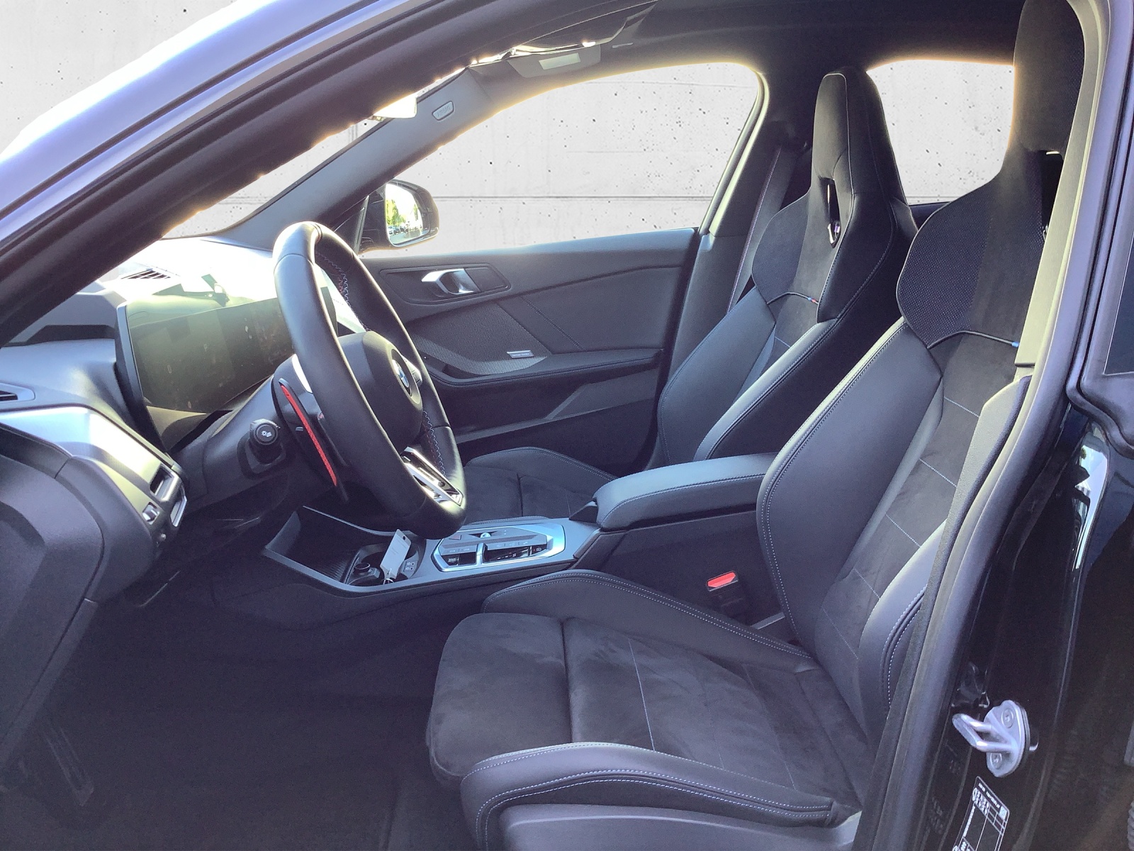 BMW M235 xDrive Gran Coupé-image-11