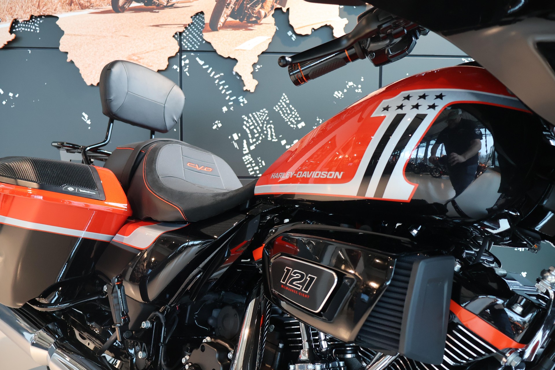 HARLEY-DAVIDSON FLHXSE Street Glide CVO 121-image-4