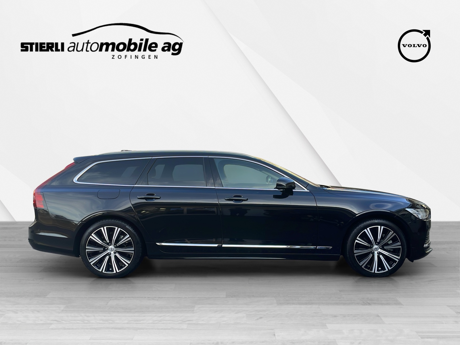 VOLVO V90 2.0 T6 TE Ultra Bright eAWD-showroom-element-3