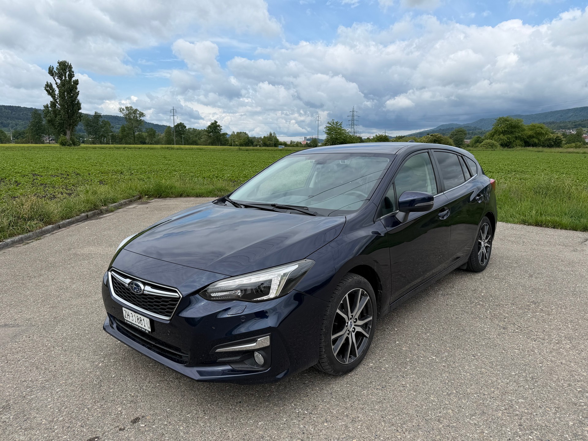 SUBARU Impreza 2.0 Luxury AWD Lineartronic-image-1