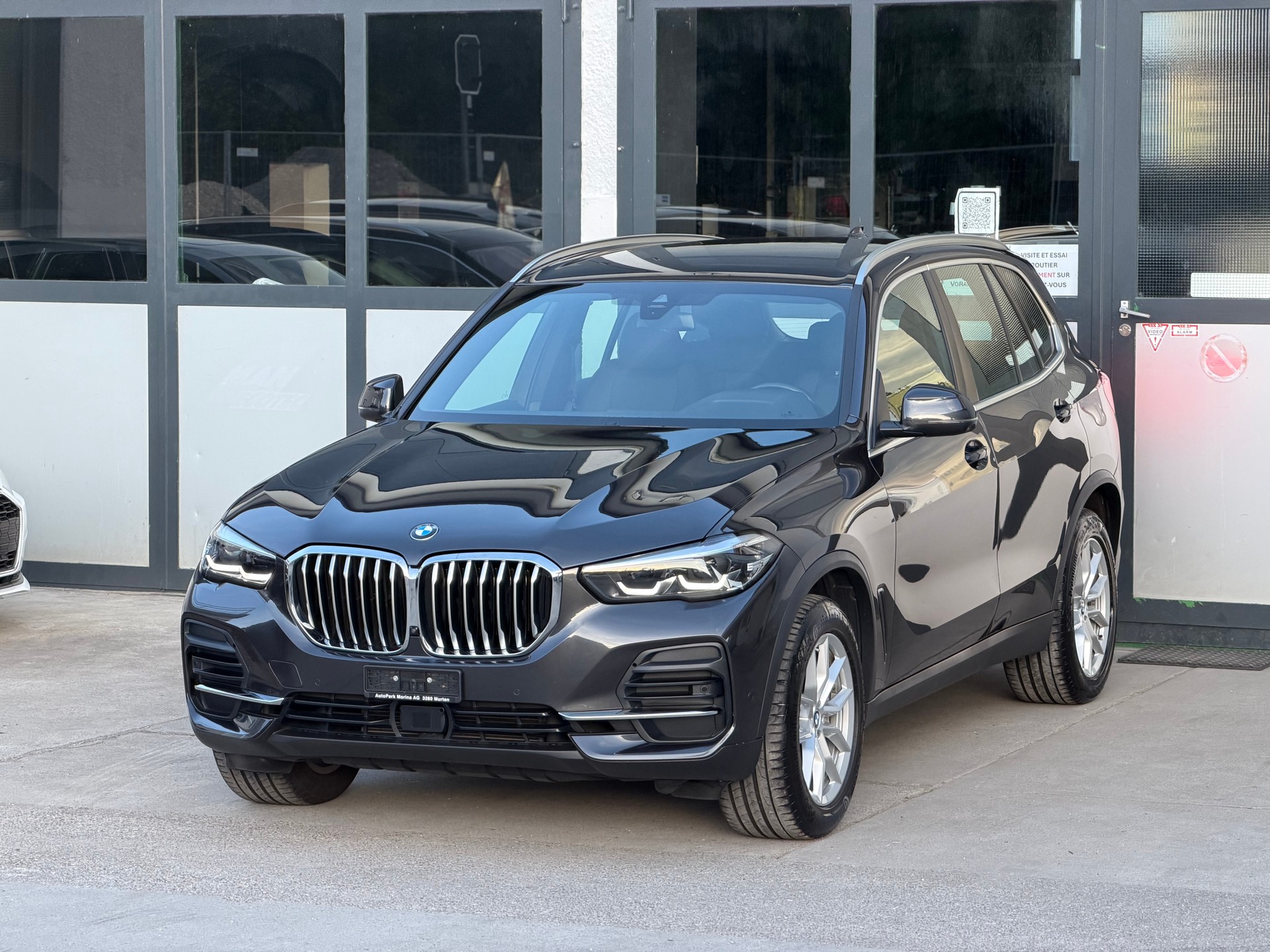BMW X5 xDrive 48V 40i Steptronic-showroom-element-1