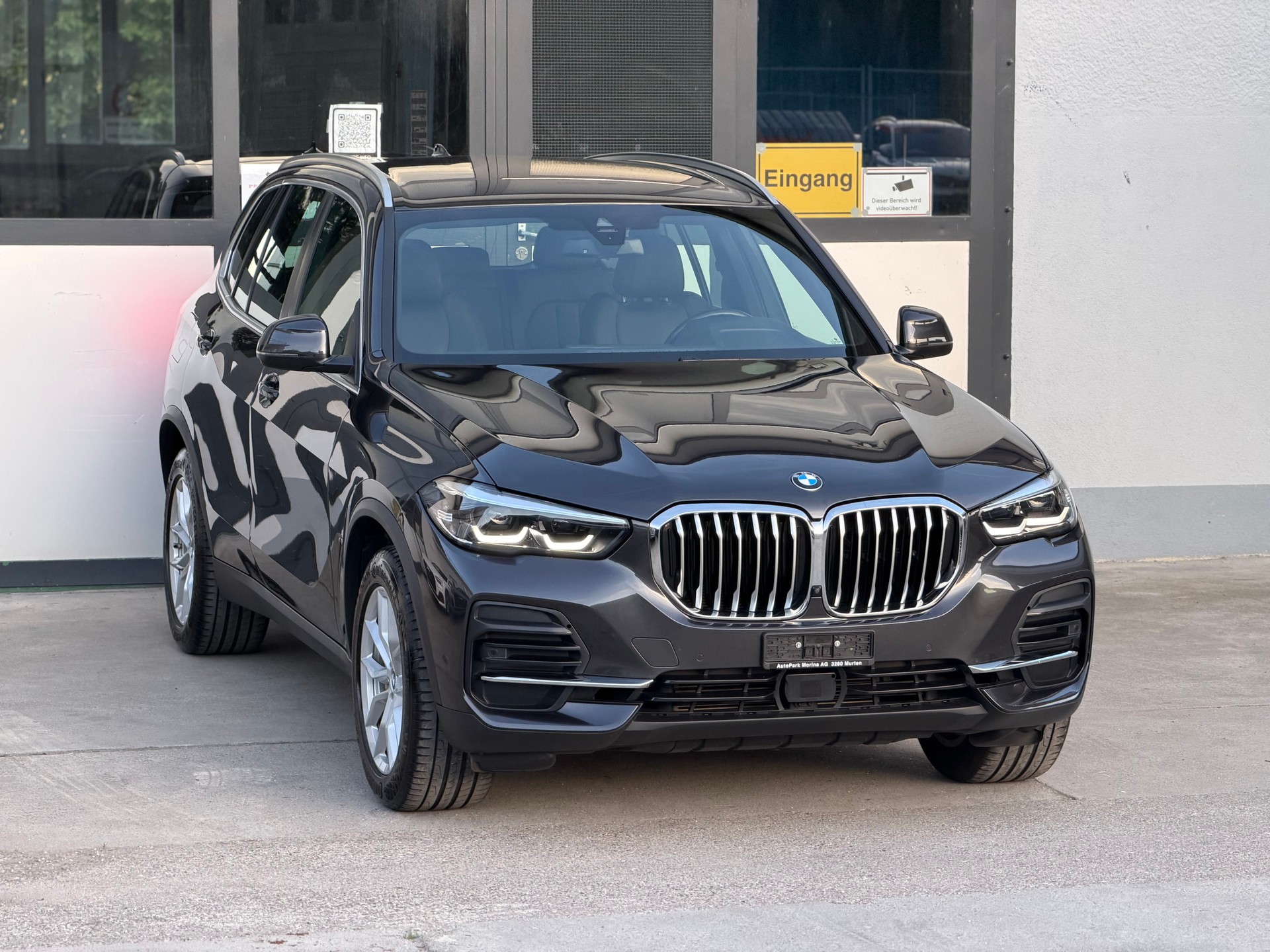 BMW X5 xDrive 48V 40i Steptronic-showroom-element-3