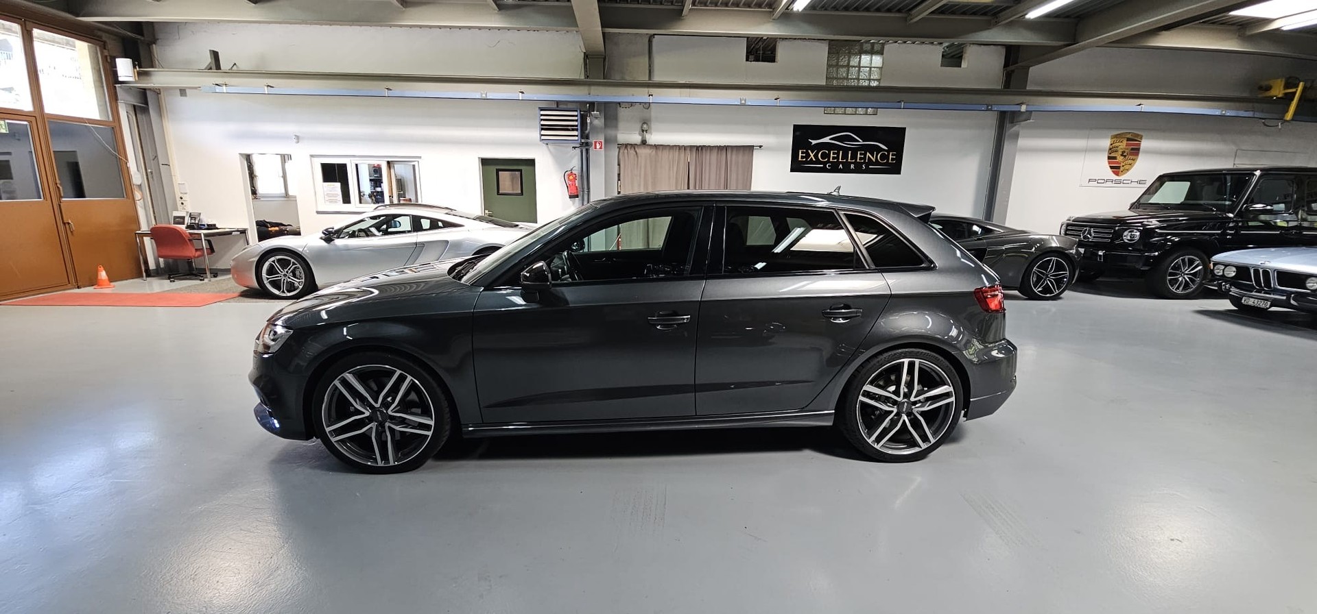 AUDI S3 Sportback 2.0 TFSI quattro S-tronic-image-7