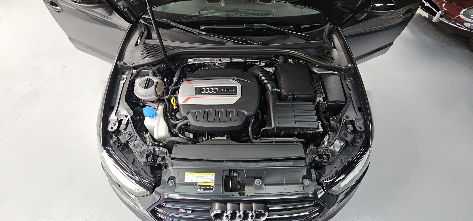 AUDI S3 Sportback 2.0 TFSI quattro S-tronic-image-14