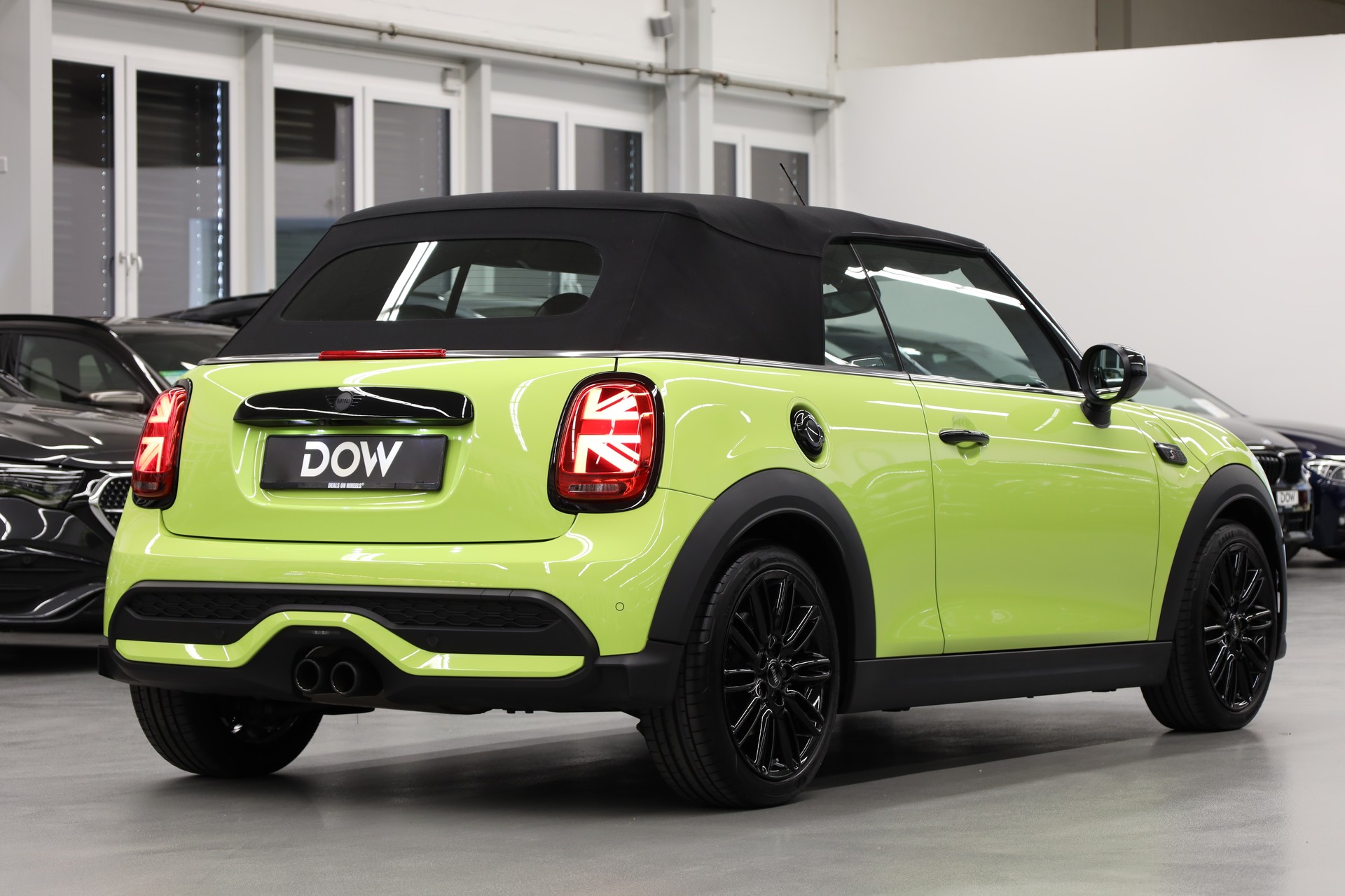 MINI Cabrio F57 2.0i Cooper S SDKG-image-5