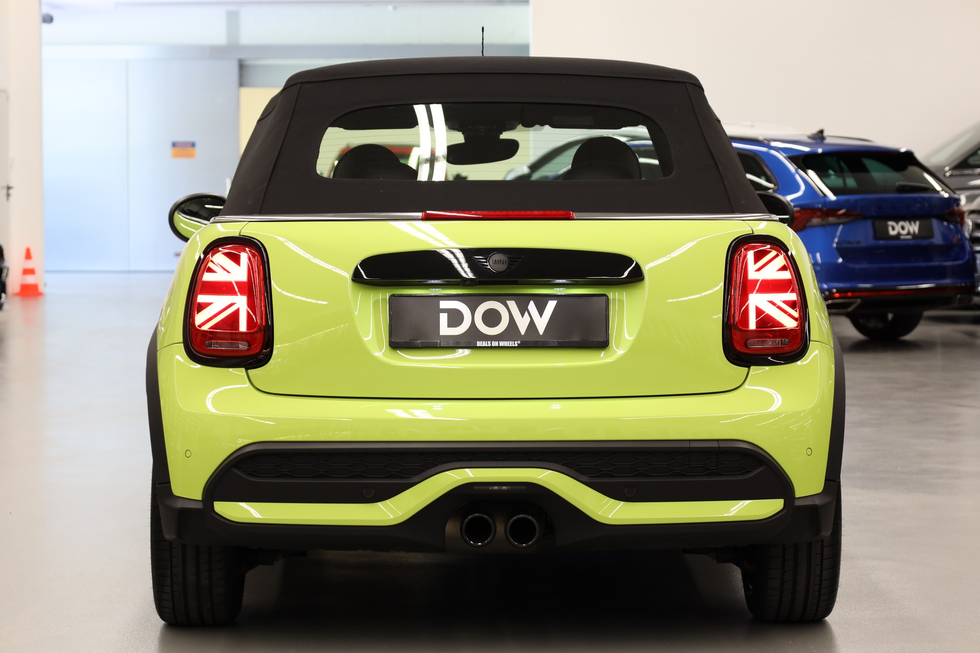 MINI Cabrio F57 2.0i Cooper S SDKG-image-7