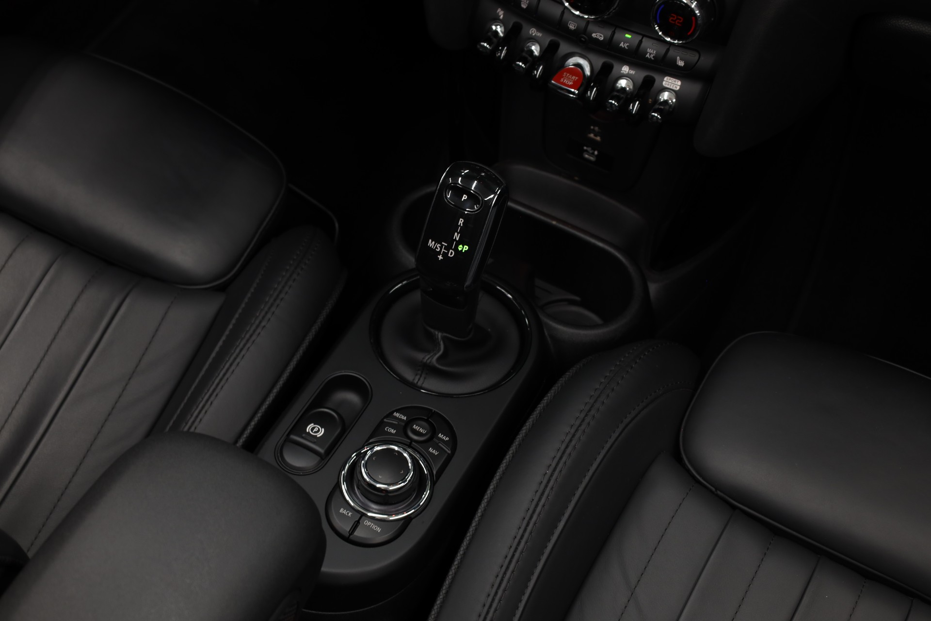 MINI Cabrio F57 2.0i Cooper S SDKG-image-24