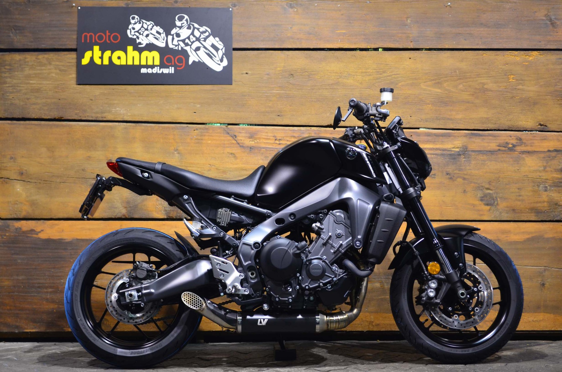 YAMAHA MT-09 ABS-image-1