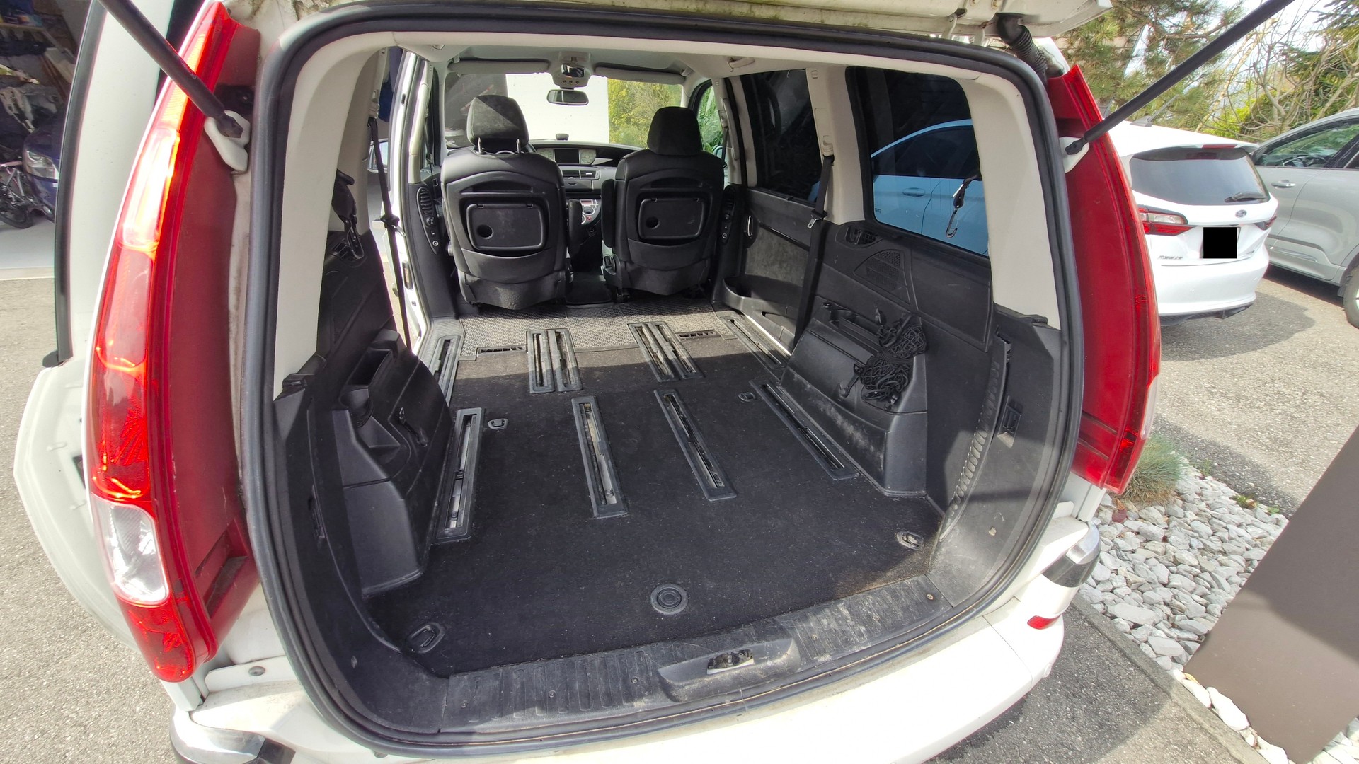CITROEN 2.0 16V HDi Seduction-image-5