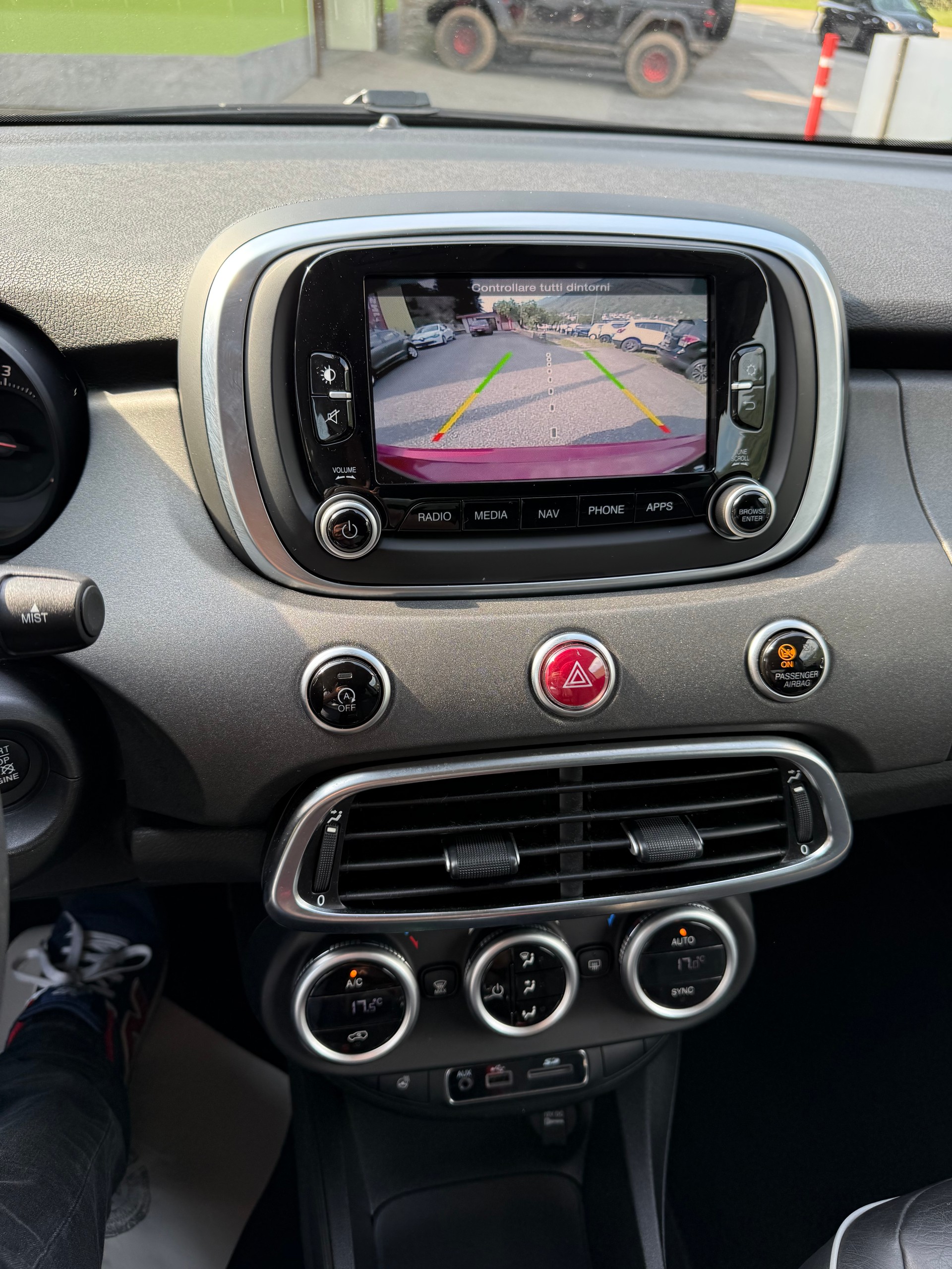 FIAT 500X 2.0 MJ Cross Plus 4x4 Automatic-image-7