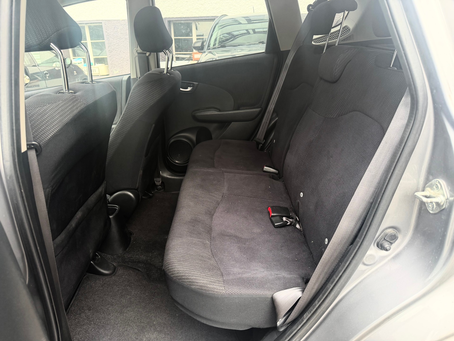 HONDA Jazz 1.3i Hybrid Exclusive CVT-image-6