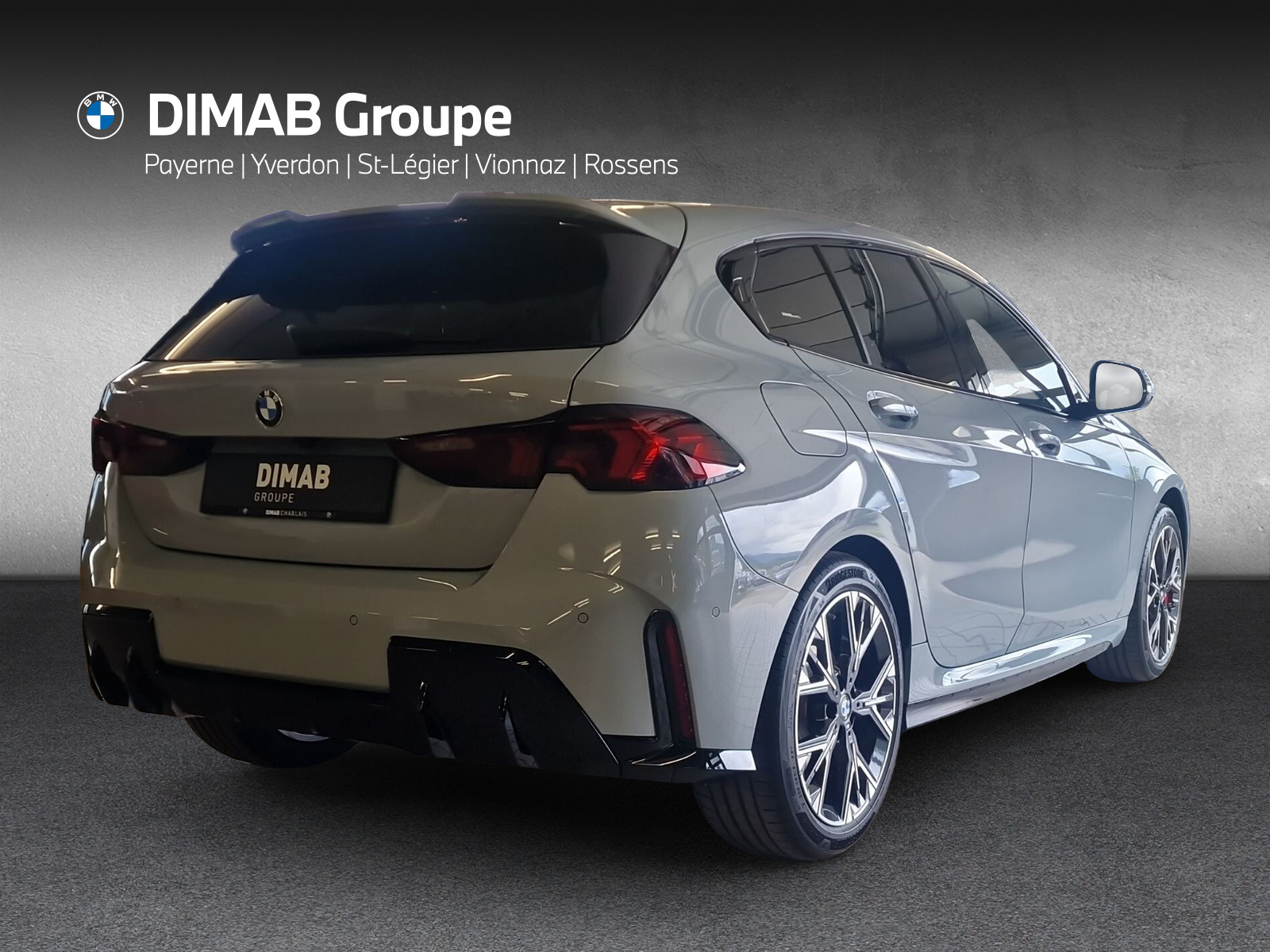 BMW 123 xDrive M Sport Pro Steptronic-image-4