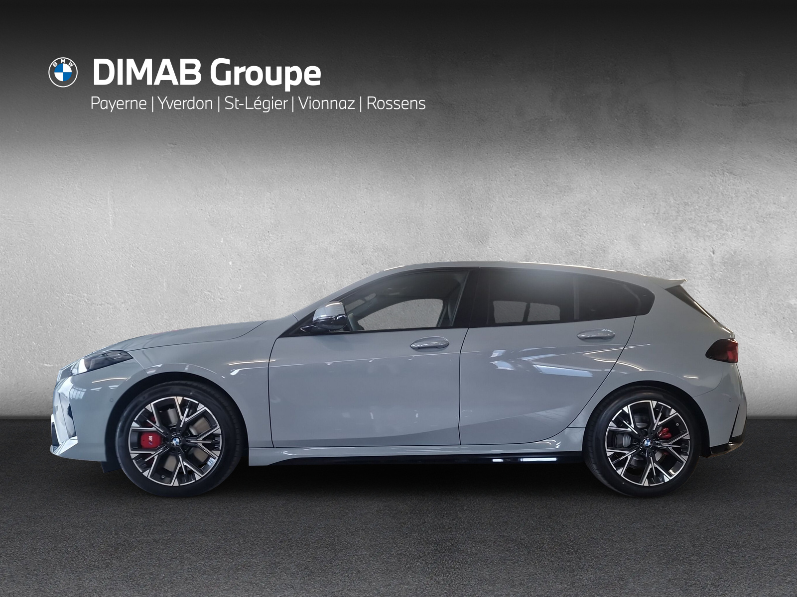 BMW 123 xDrive M Sport Pro Steptronic-showroom-element-1