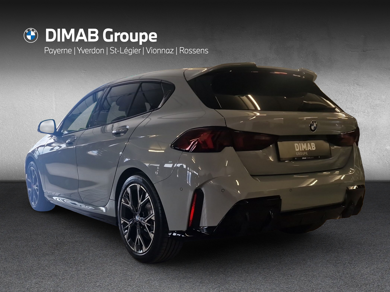 BMW 123 xDrive M Sport Pro Steptronic-showroom-element-2