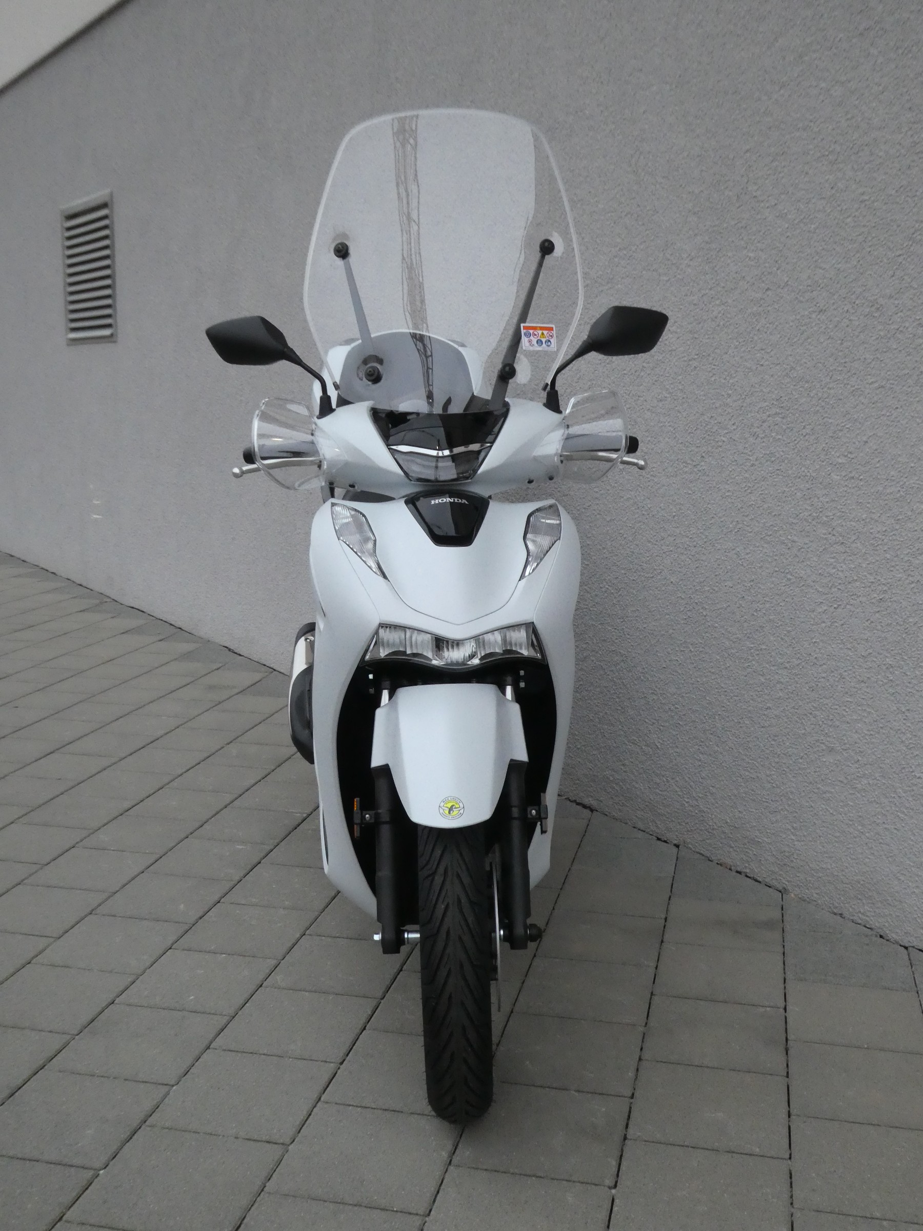 HONDA SH 350-image-1