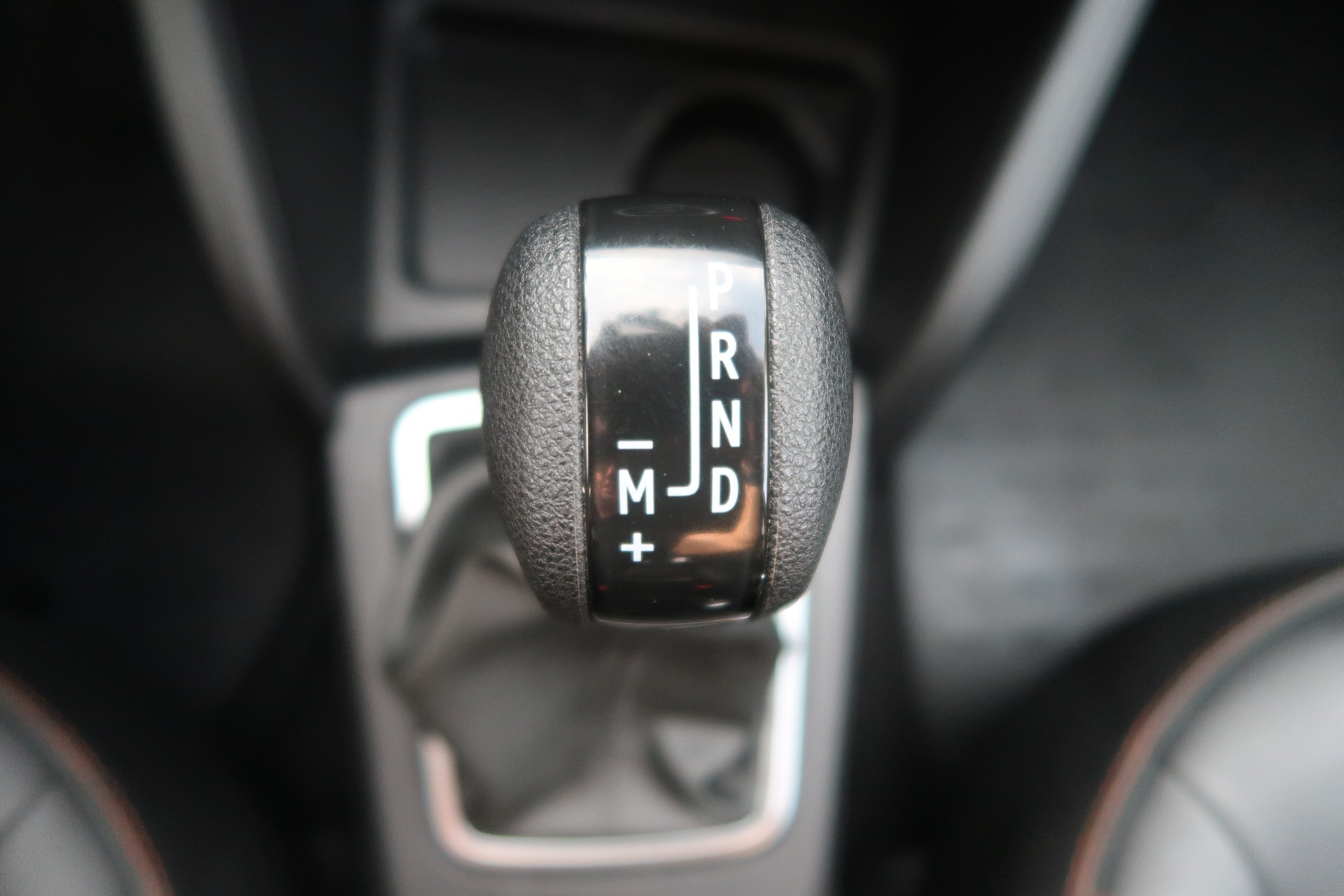 DACIA Duster TCe 150 Extreme EDC 4x2-image-18