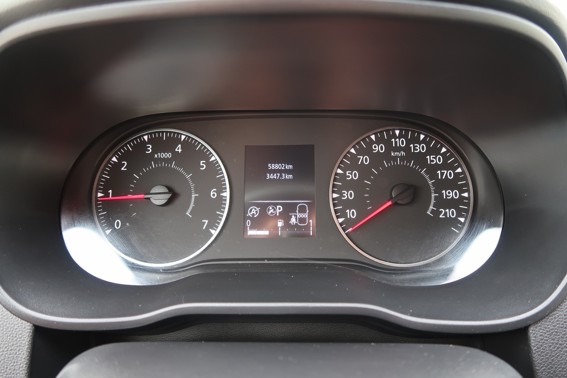 DACIA Duster TCe 150 Extreme EDC 4x2-image-15