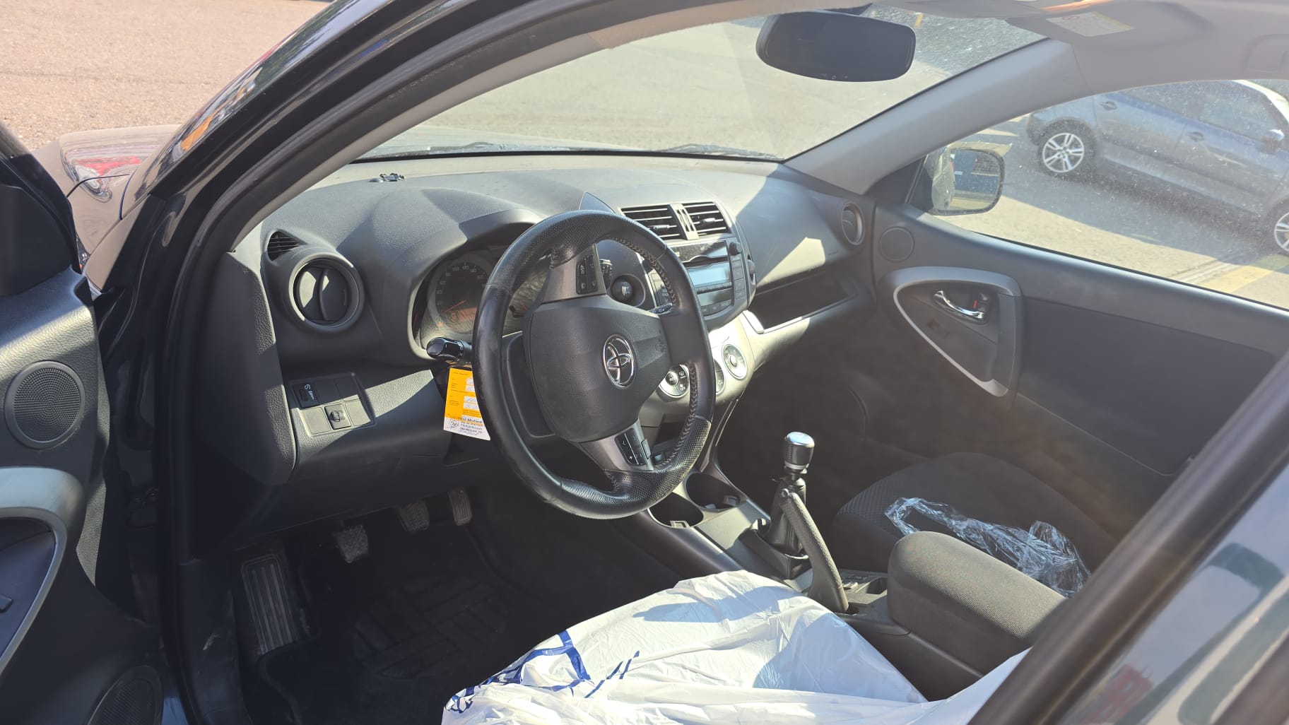 TOYOTA RAV-4 2.0 16V Linea Luna-image-4