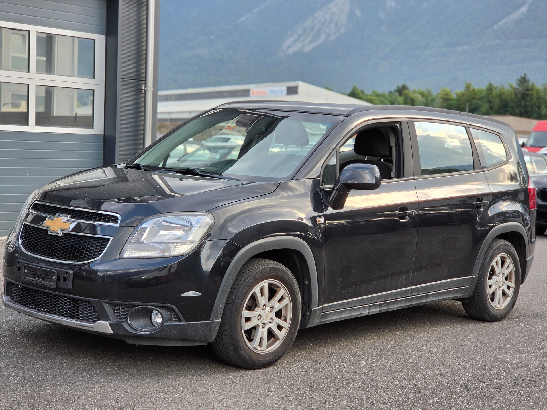 CHEVROLET Orlando 1.8 LTZ-showroom-element-2