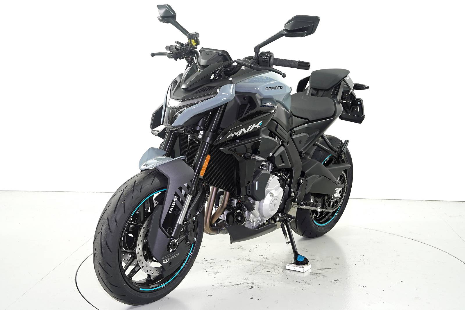 CF MOTO 675 NK ABS-image-2