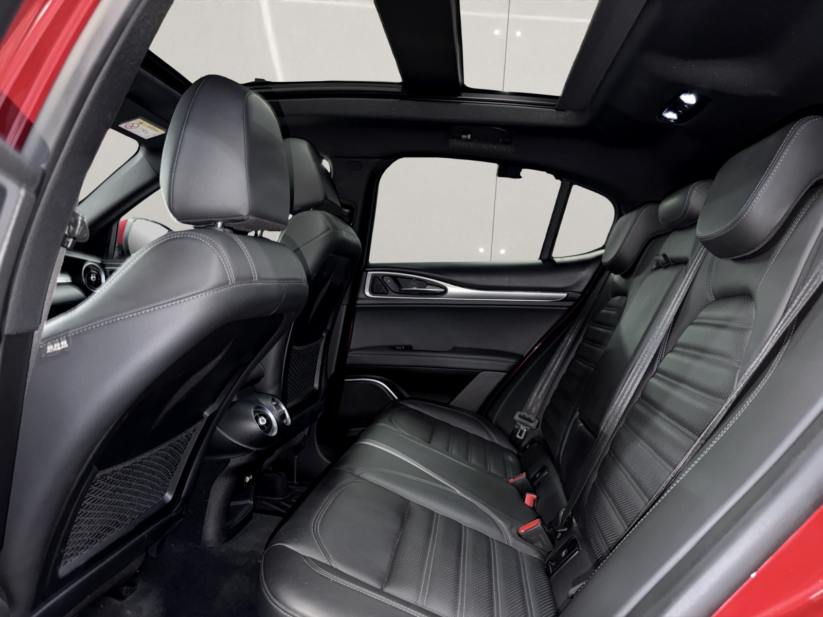 ALFA ROMEO Stelvio 2.2 JTDM Super Q4 Automatic-image-10