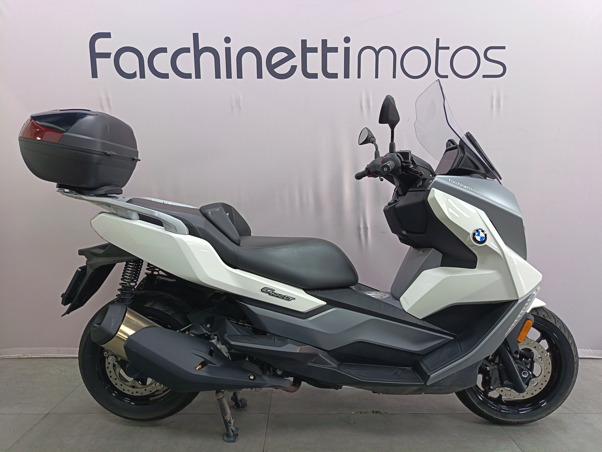 BMW C 400 GT-image-0