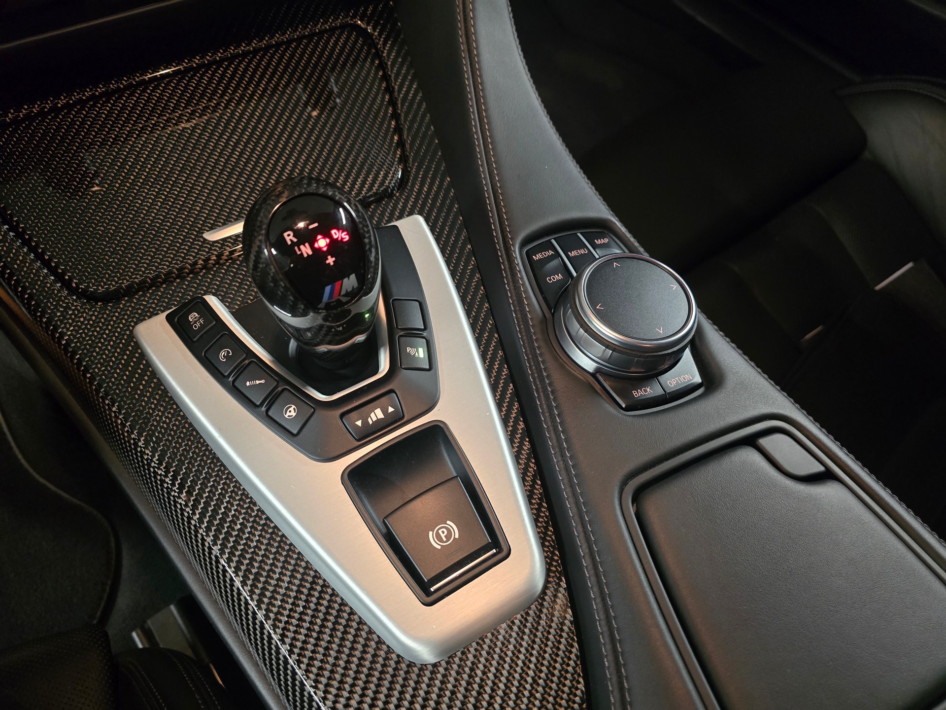 BMW M6 Gran Coupé Drivelogic Competition-image-17